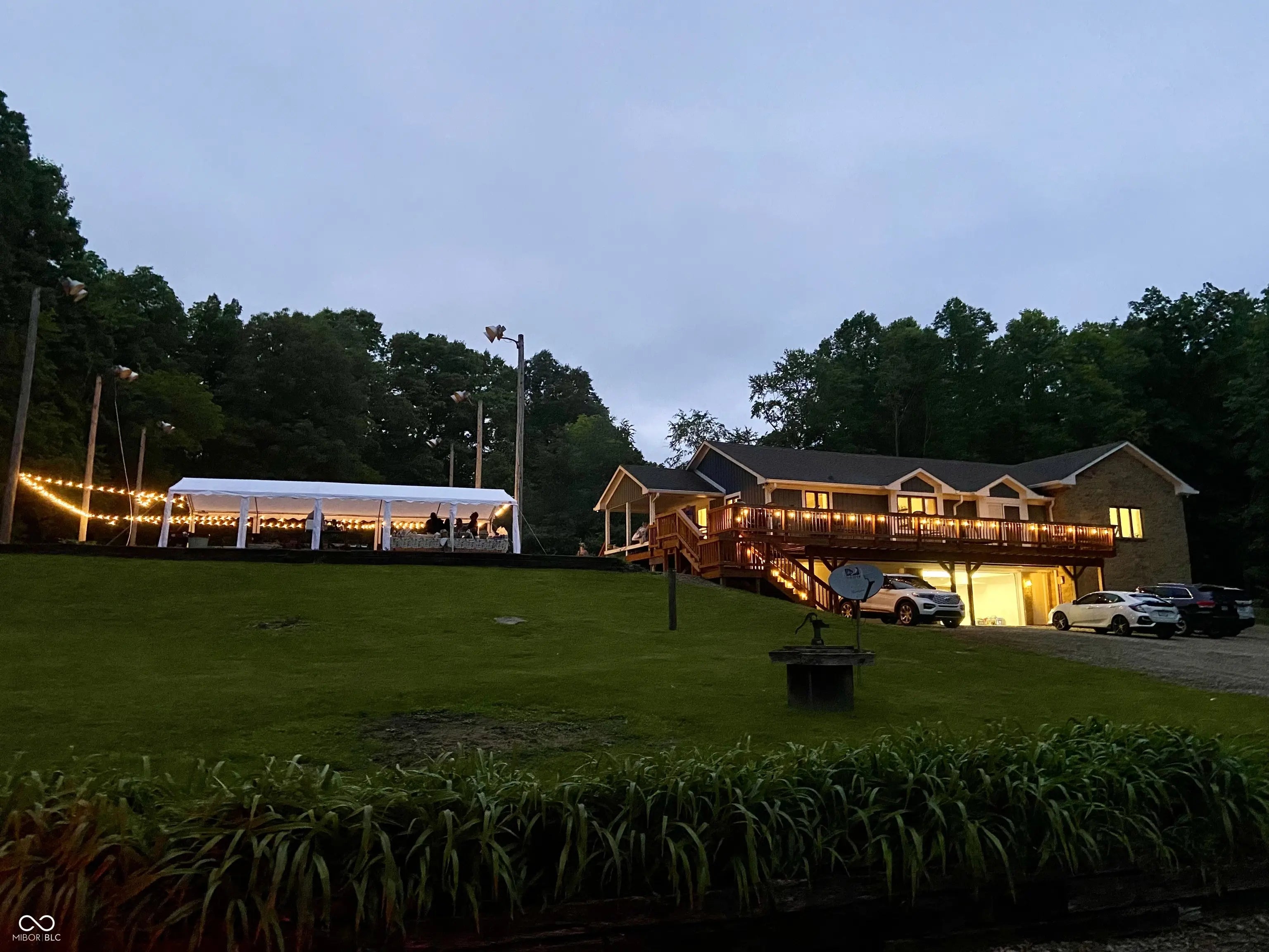 3264 W Roberts Road, Trafalgar
