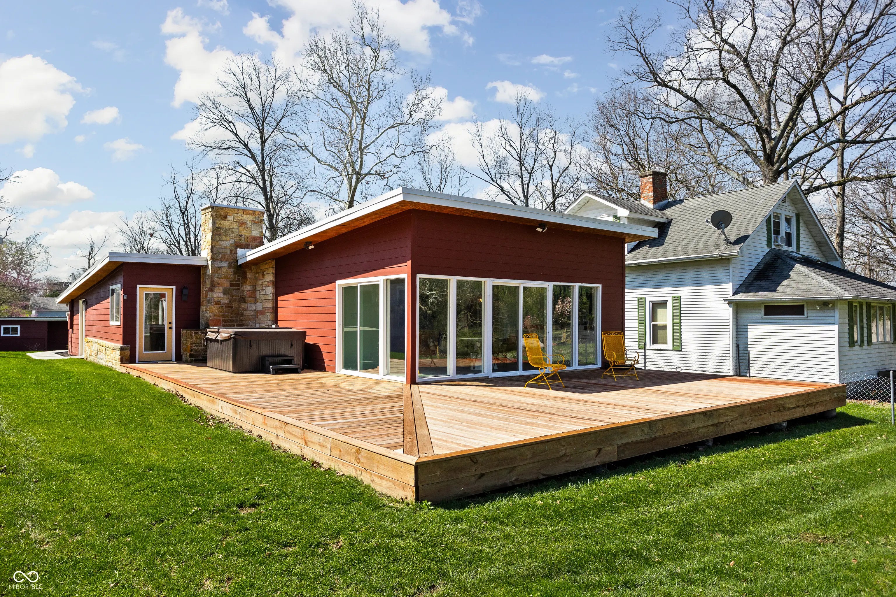 2894 W Grove Drive, Greenfield