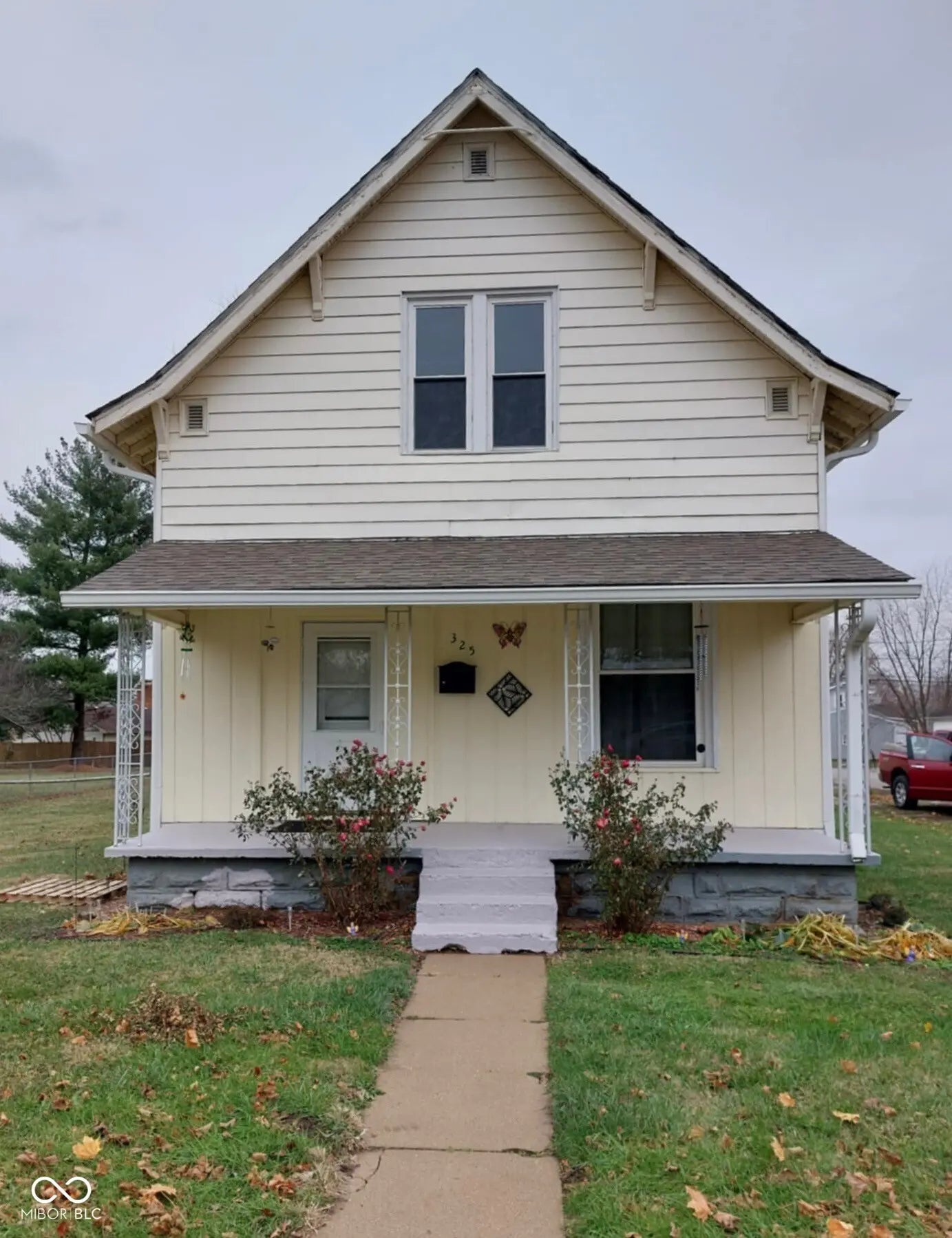 325 S Market Street, Thorntown