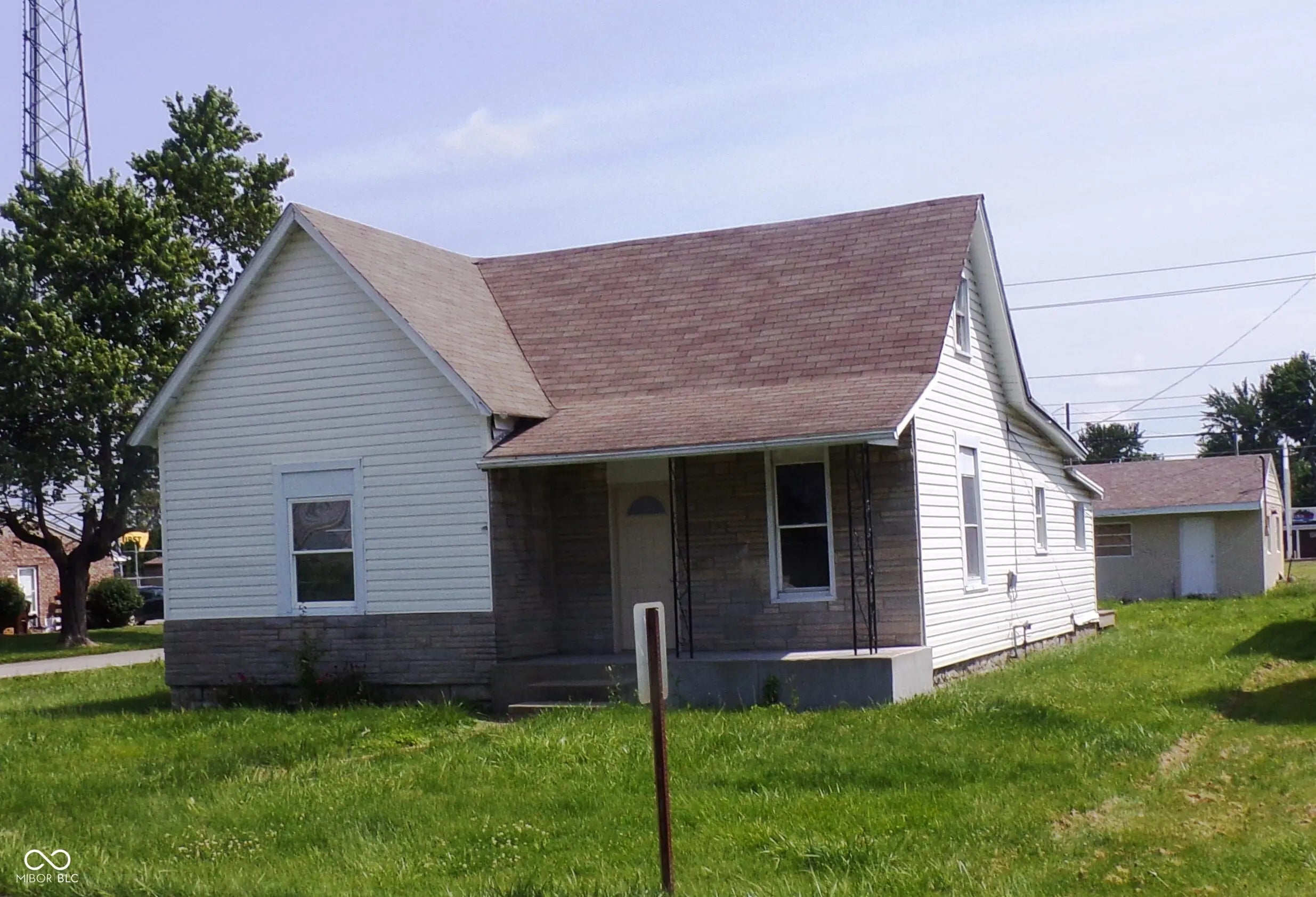 Photo of 412 N Elm Street North Vernon, IN 47265