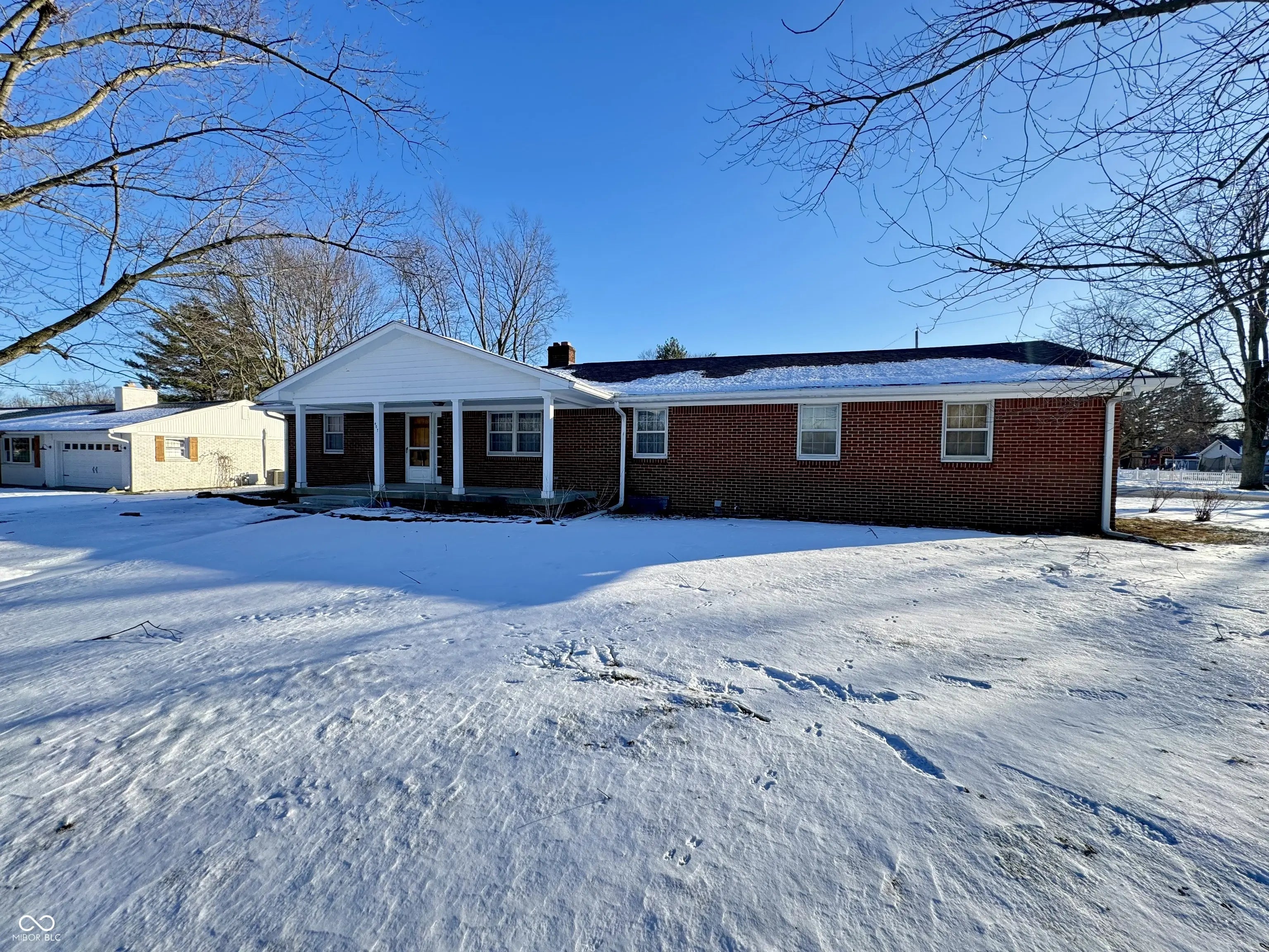 407 Hawthorne Lane, Greenfield