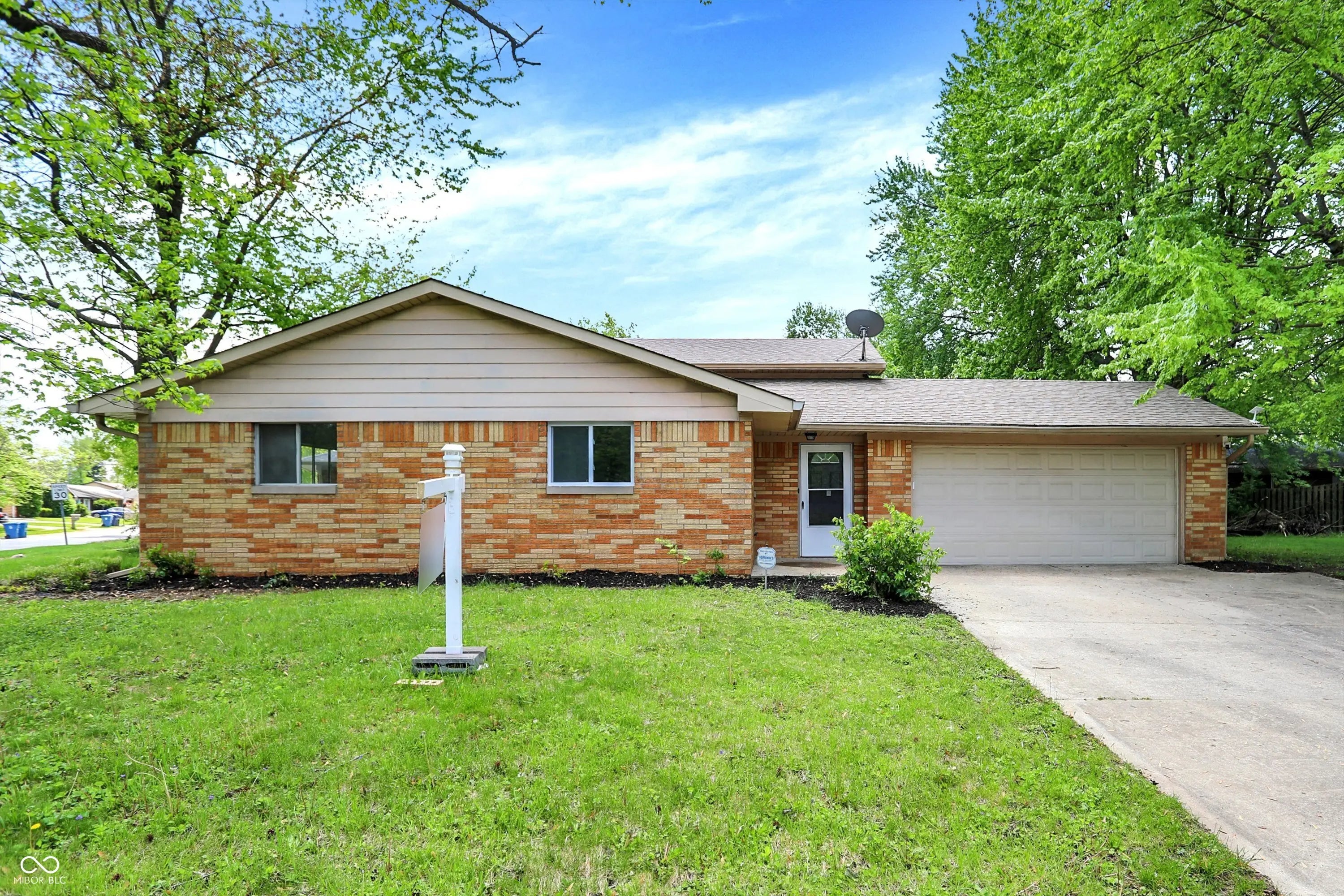 9157 Neptune Drive, Indianapolis