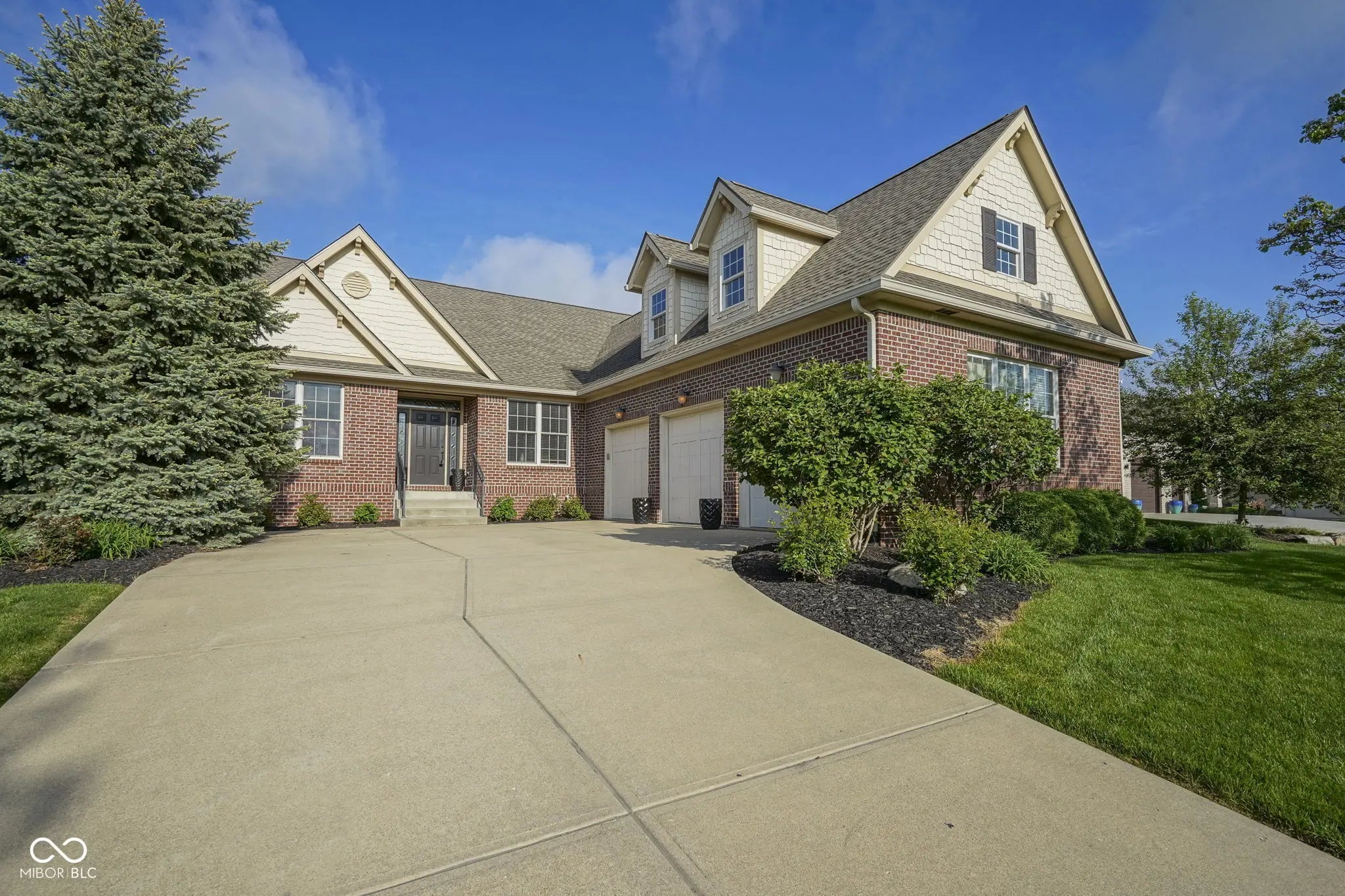 16395 La Paloma Court, Noblesville