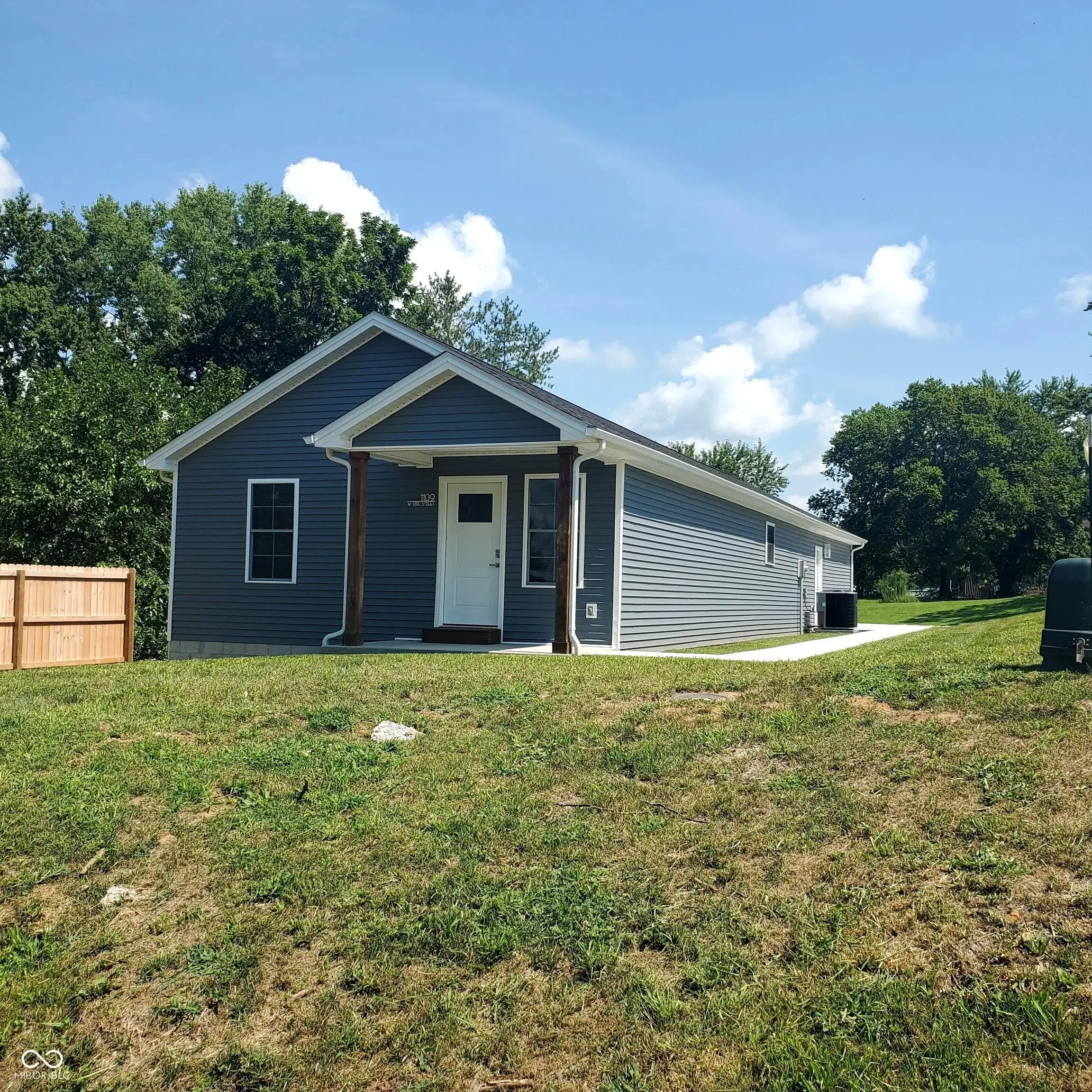 1109 W Vine Street, Brownstown