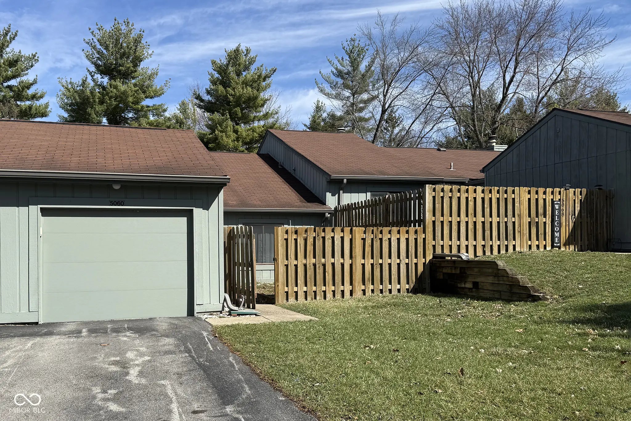 5060 Hawthorne Way 11, Avon