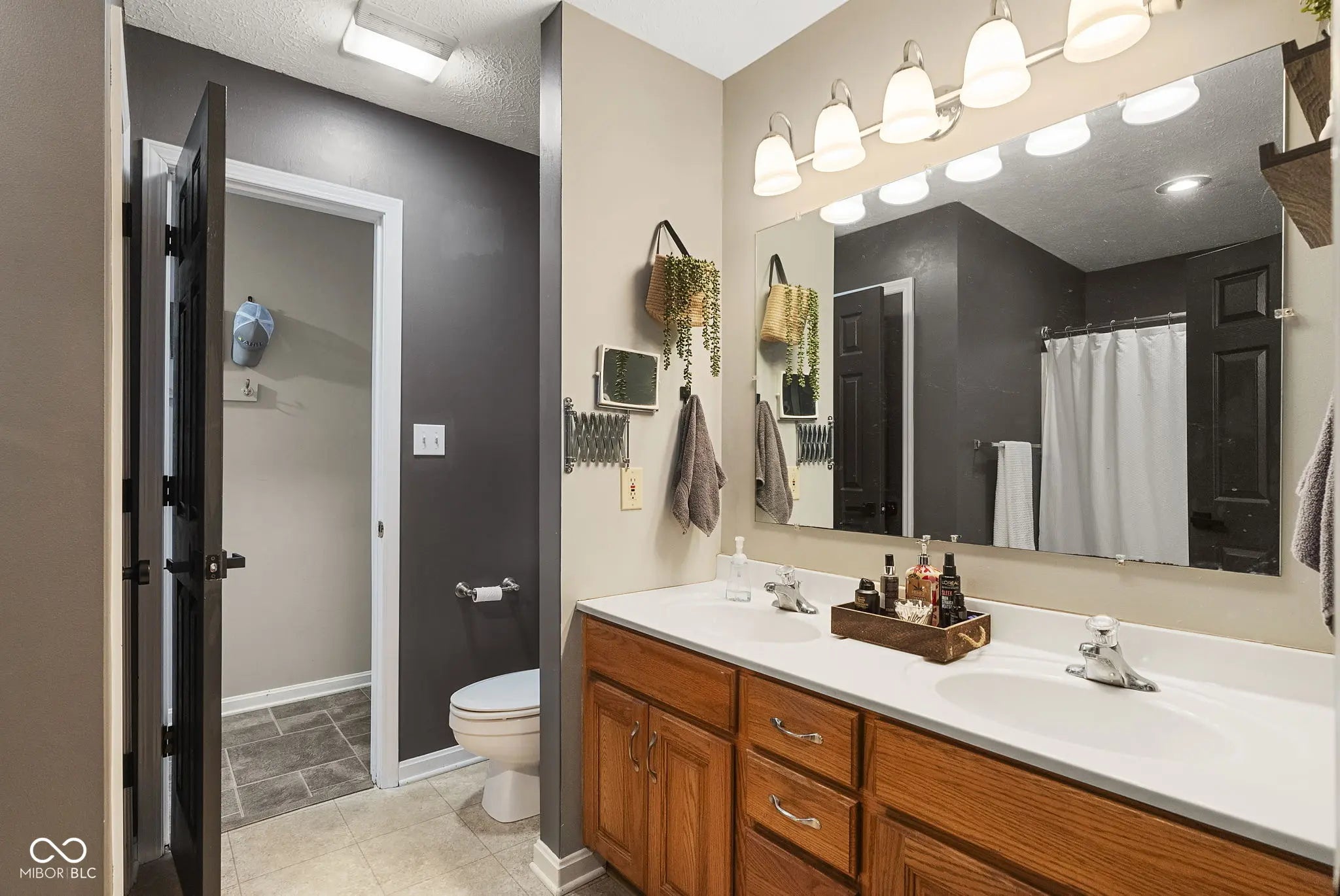 139 N Wildwood Trail MLS 22021416 Raccoon Lake Estates photo 24