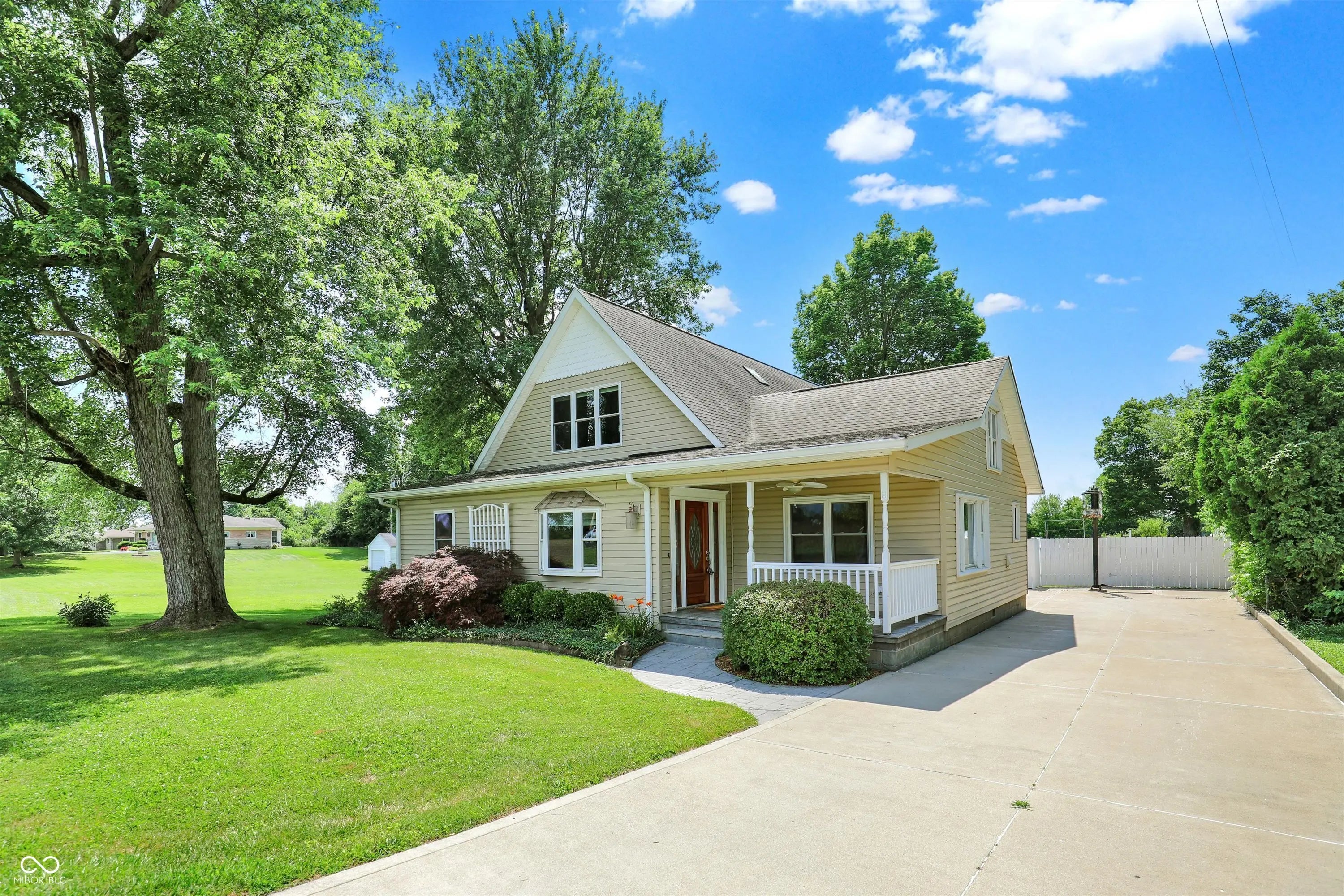 Photo of 800 N 400 W Bargersville, IN 46106