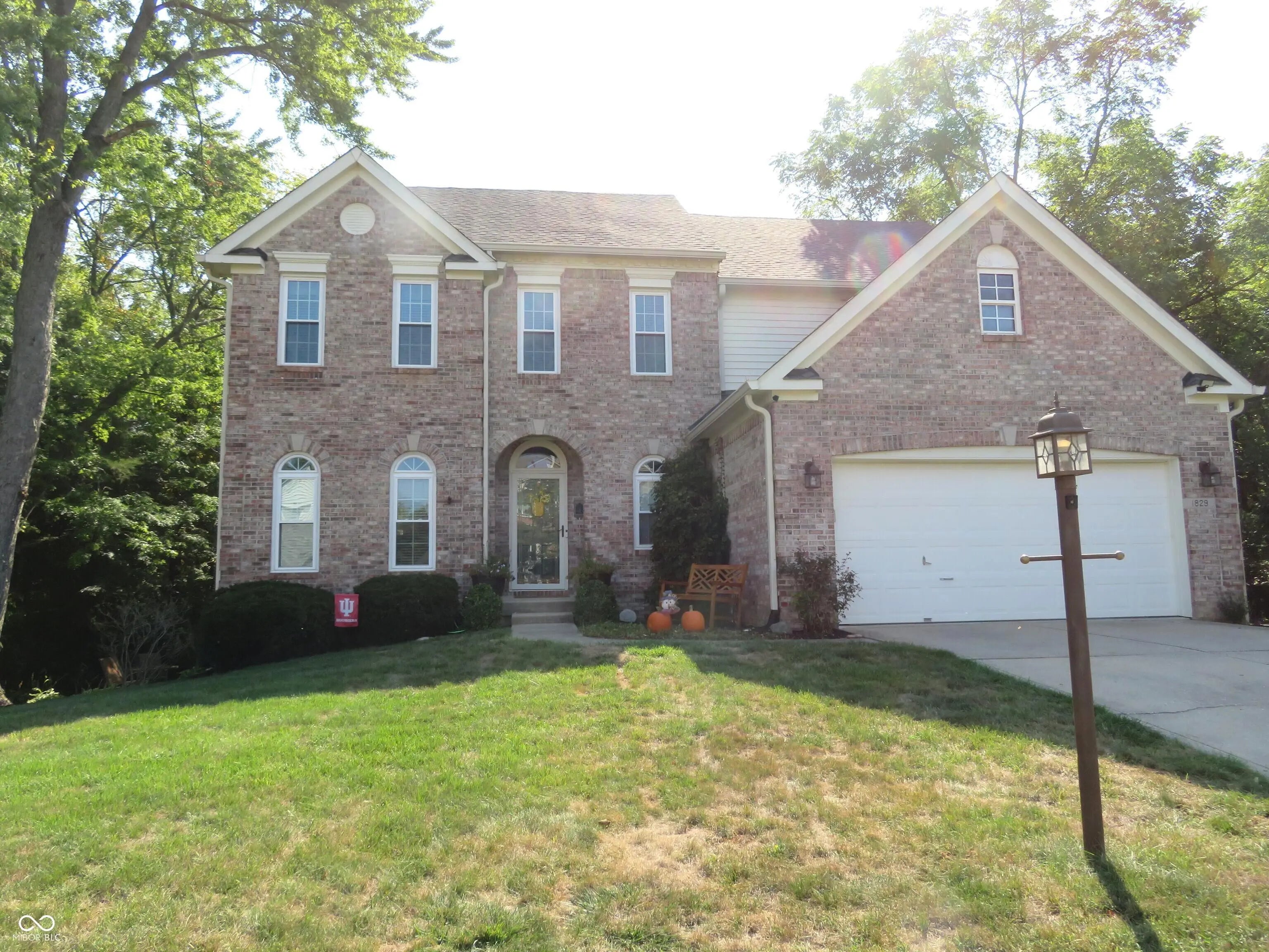 1829 Bentbrook Drive, Avon