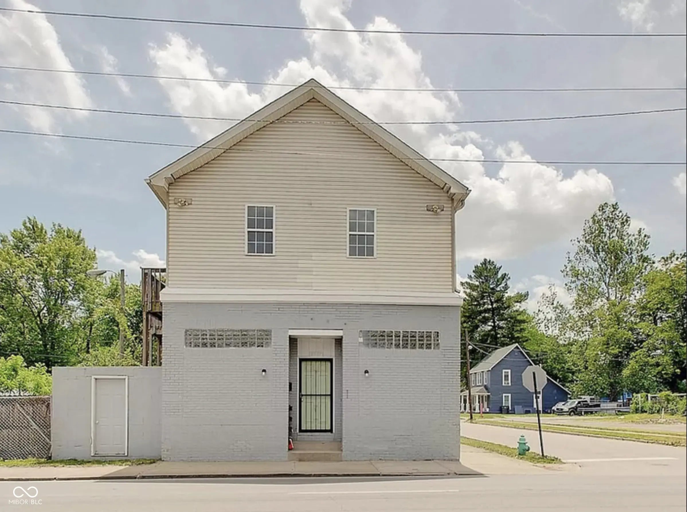 2937 W 10th Street, Indianapolis