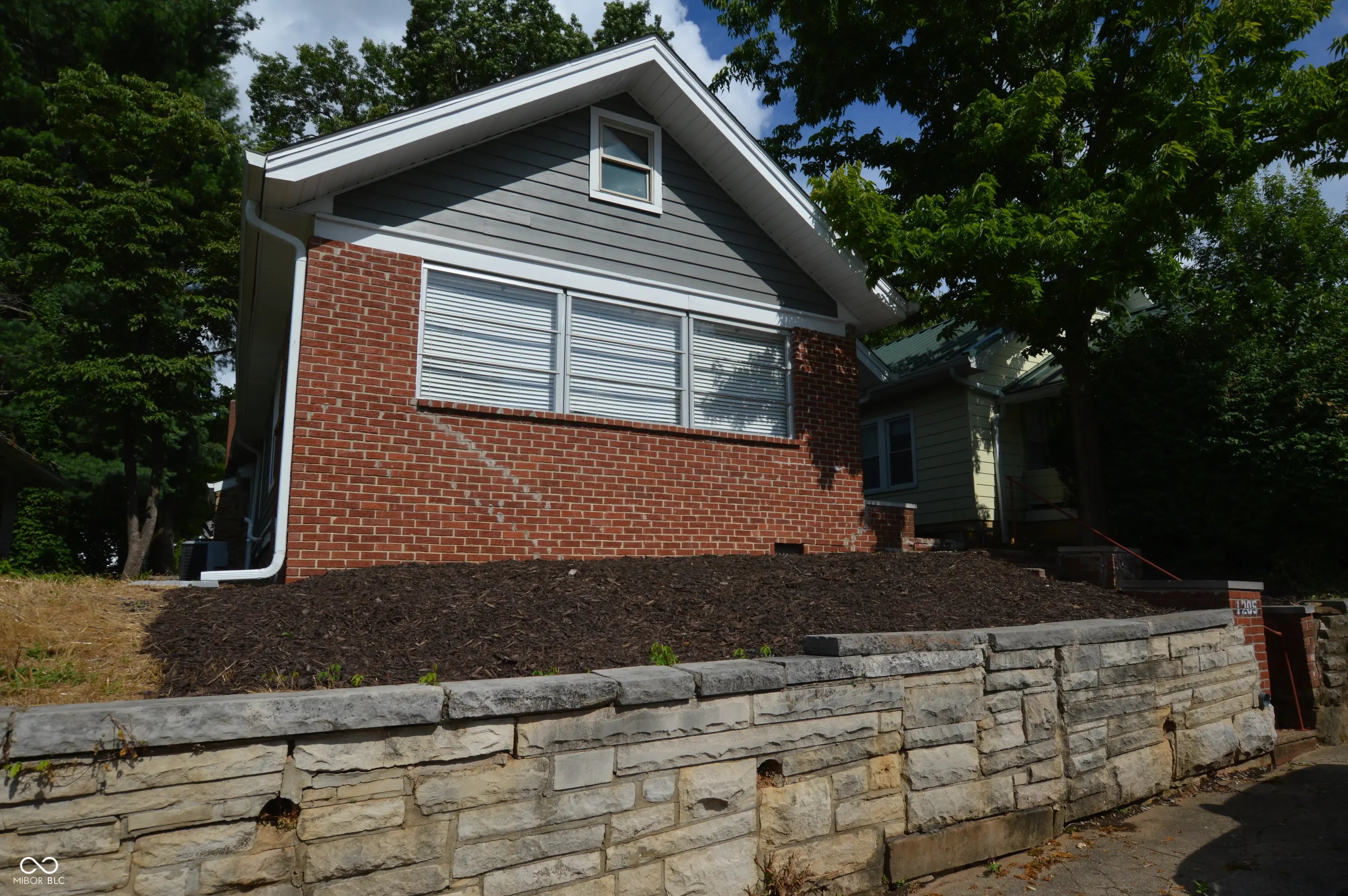 1205 S Lincoln Street, Bloomington