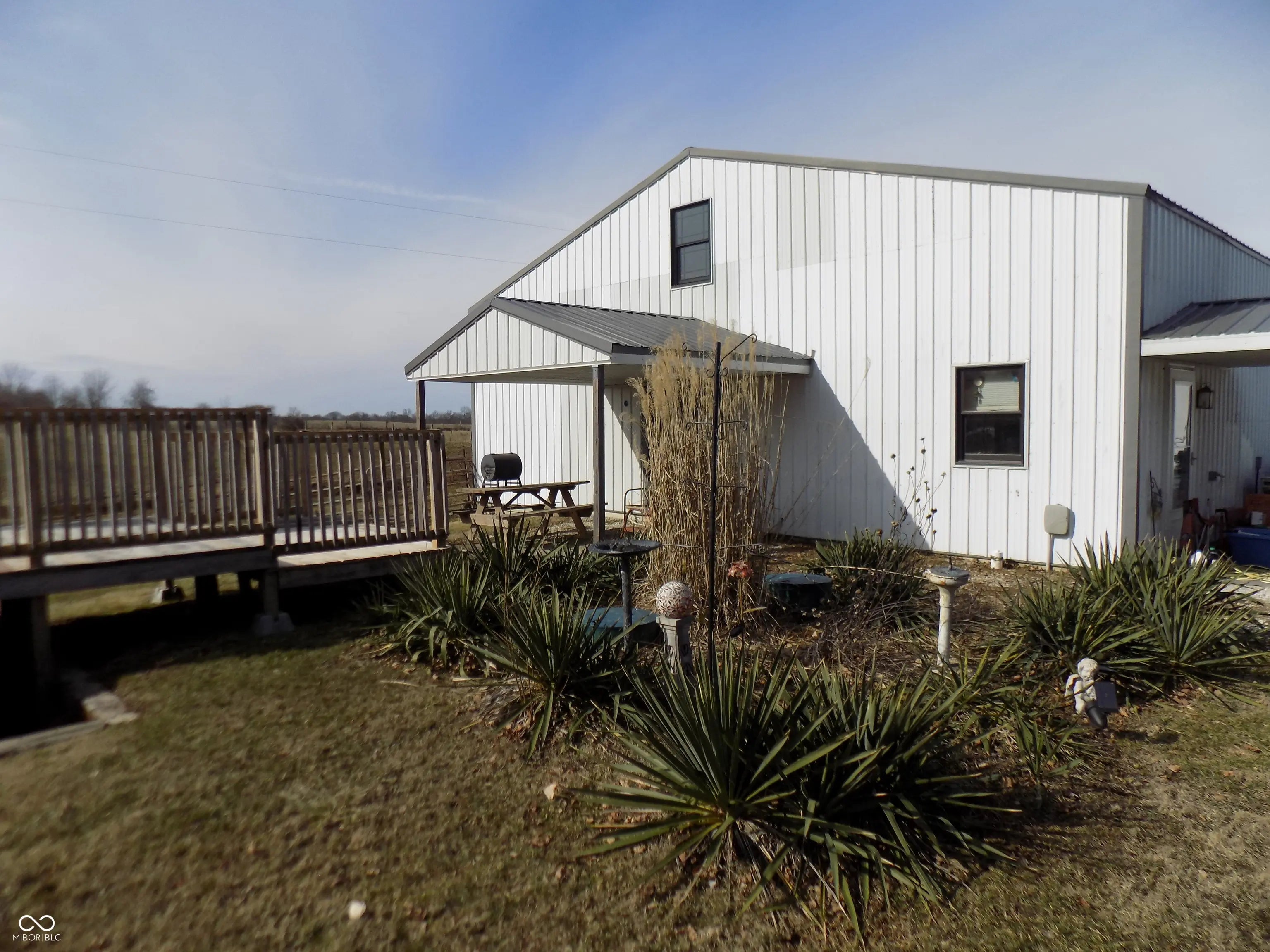 3060 N Alaska Road, Cloverdale
