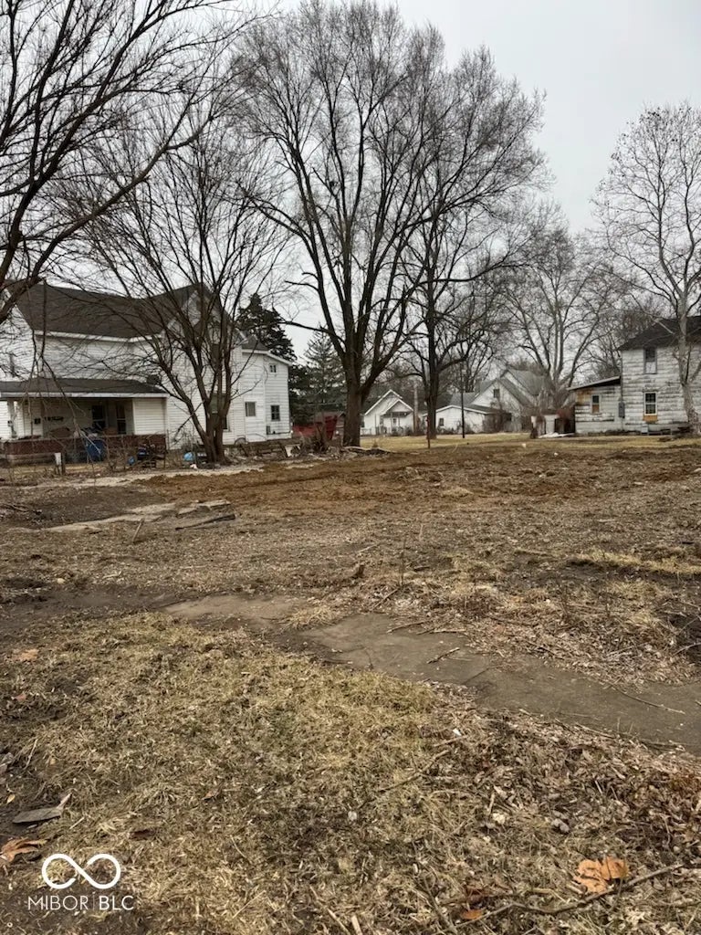 Photo of 619 S Whites Avenue Marion, IN 46953