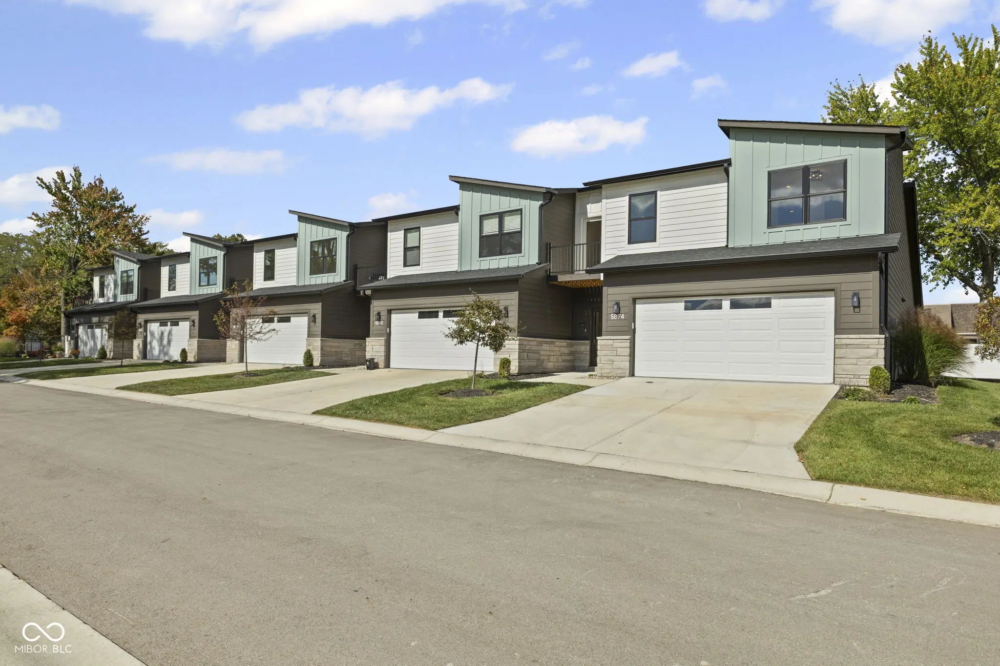 5874 Harbour Town Drive, Noblesville