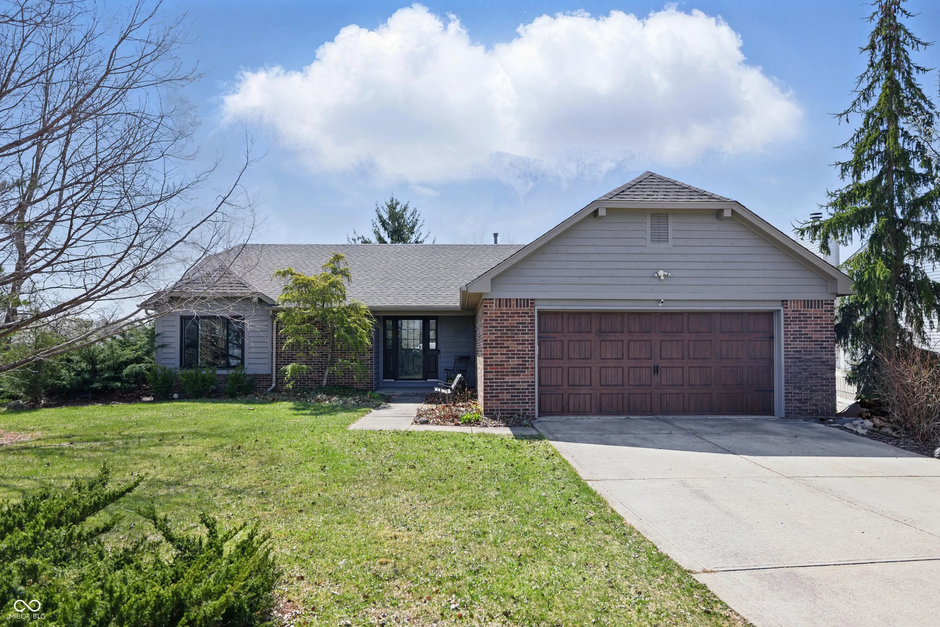 12205 Whitebark Drive, Indianapolis