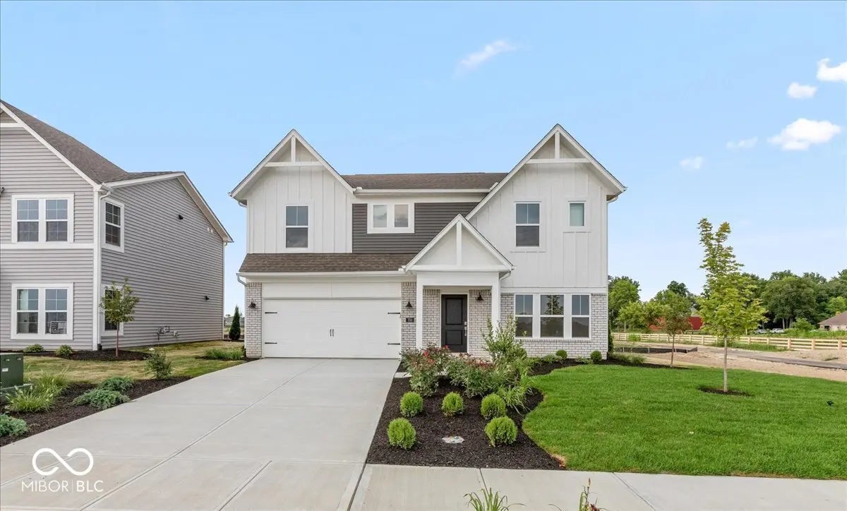 750 Oakleaf Drive, Greenfield