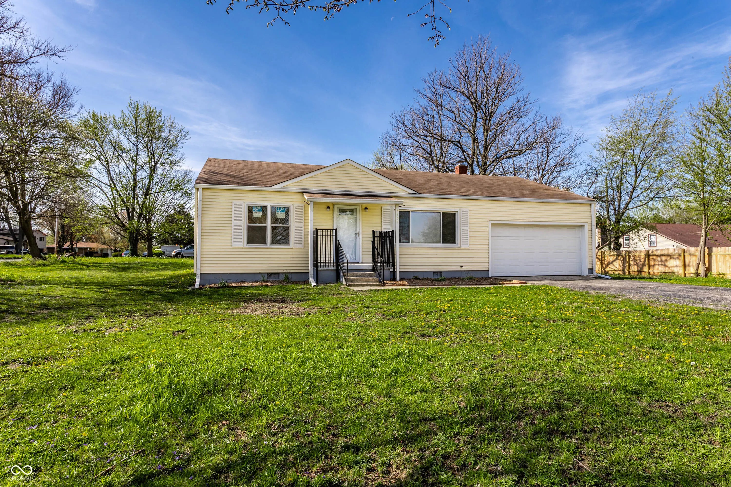 5757 E 21st Street, Indianapolis