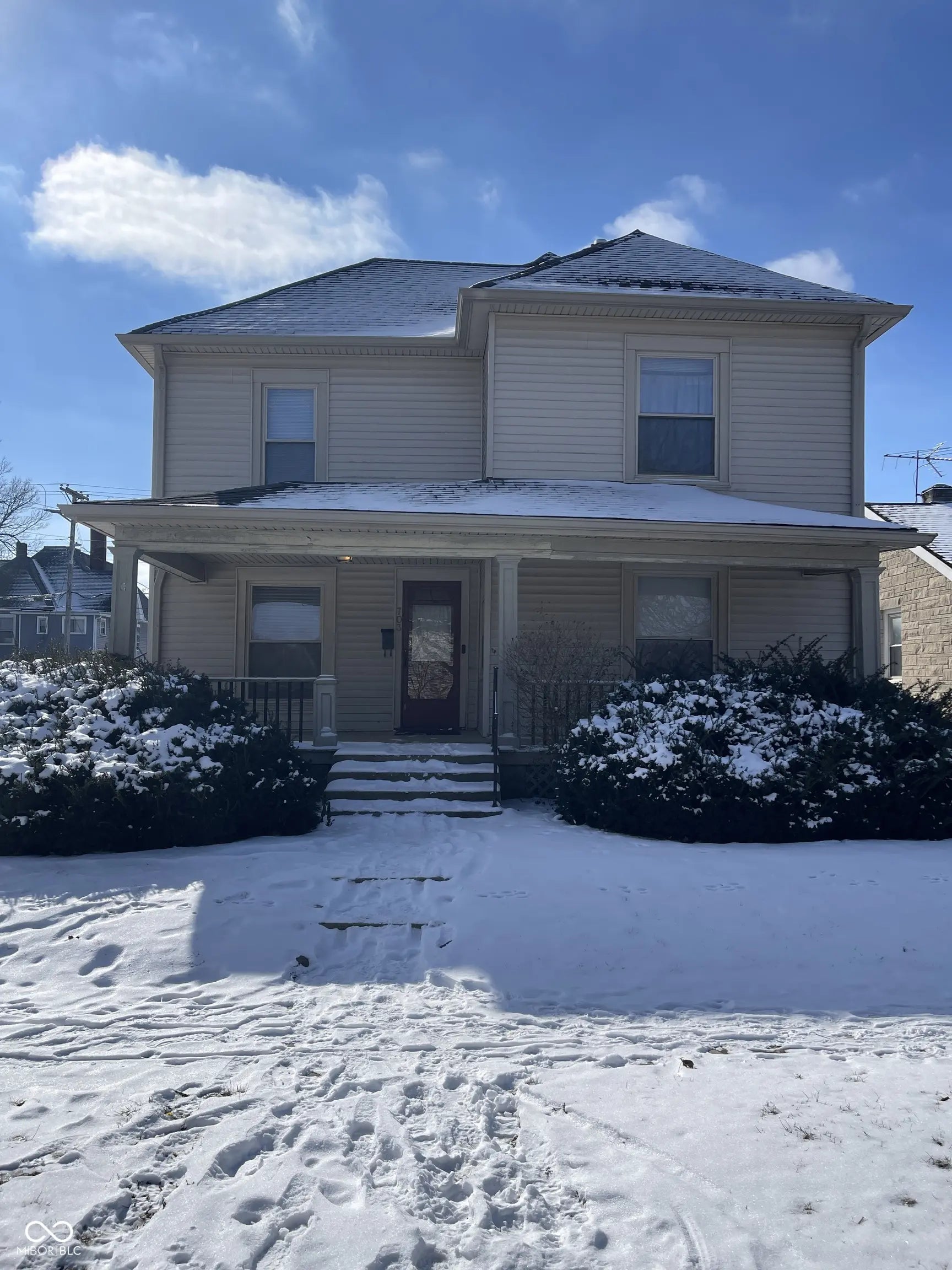 703 W North Street, Greenfield