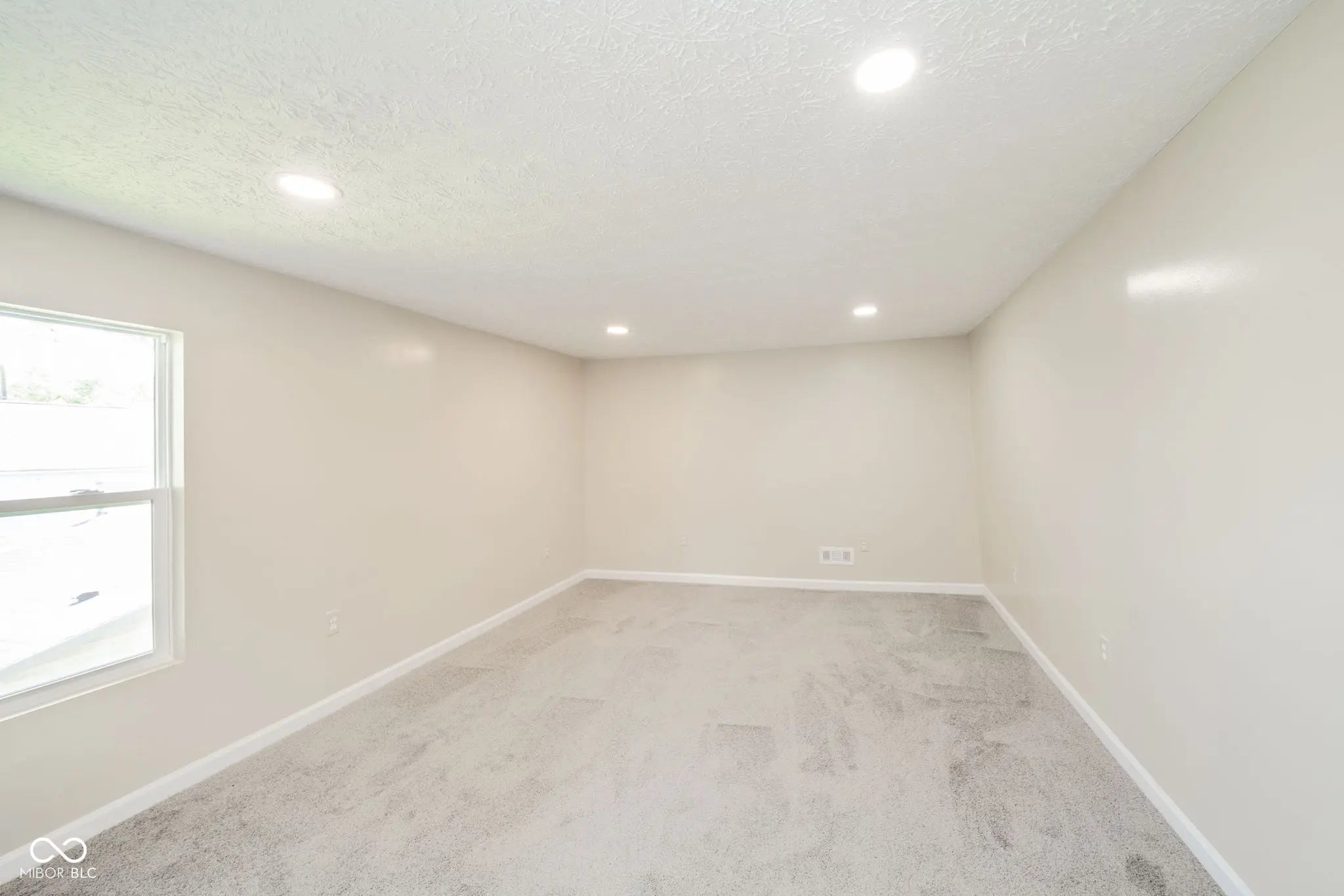 41 W Warrick Street MLS 22023858 No Subdivision photo 19