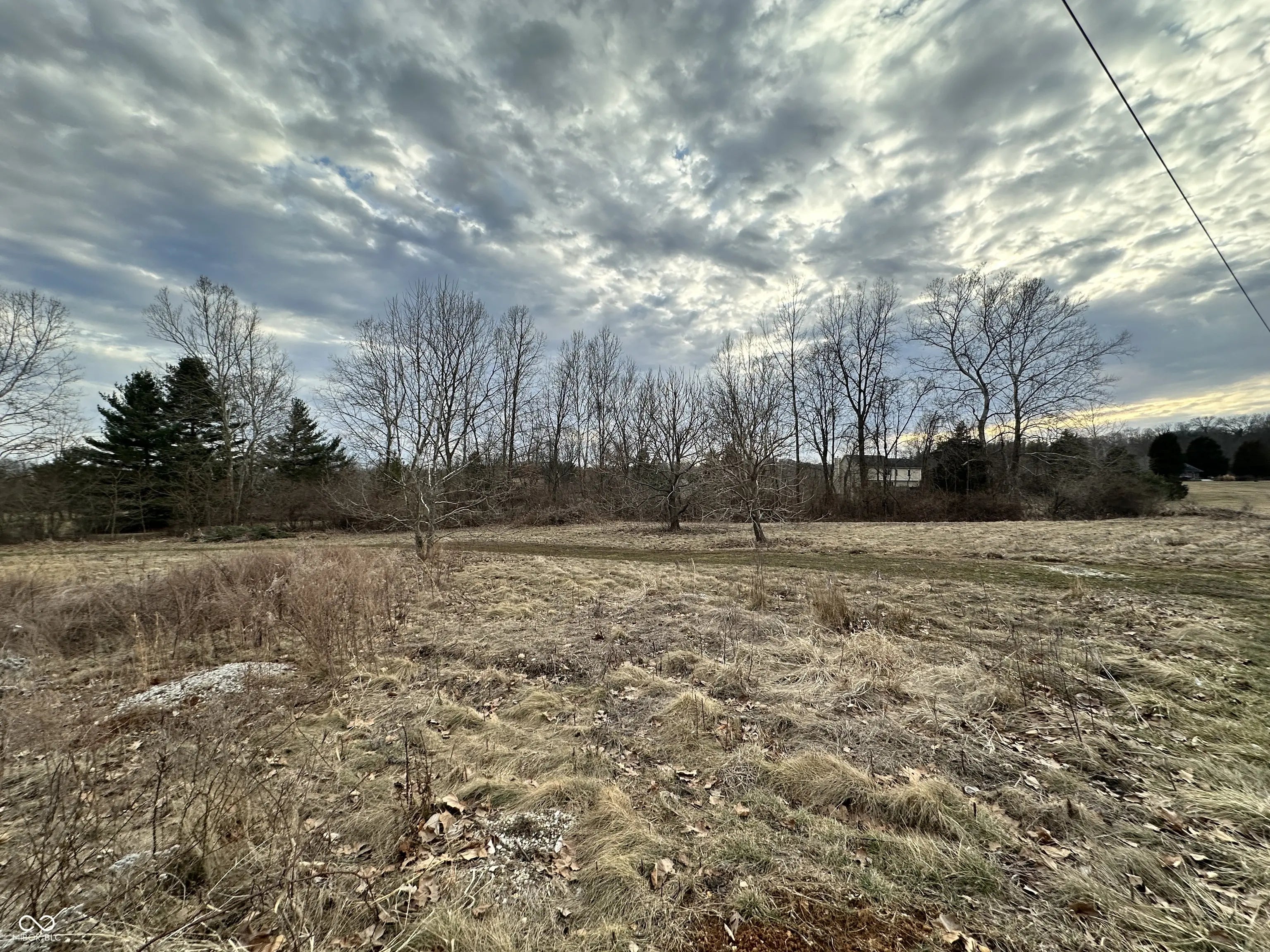 1750 W Foxcliff Drive S, Martinsville