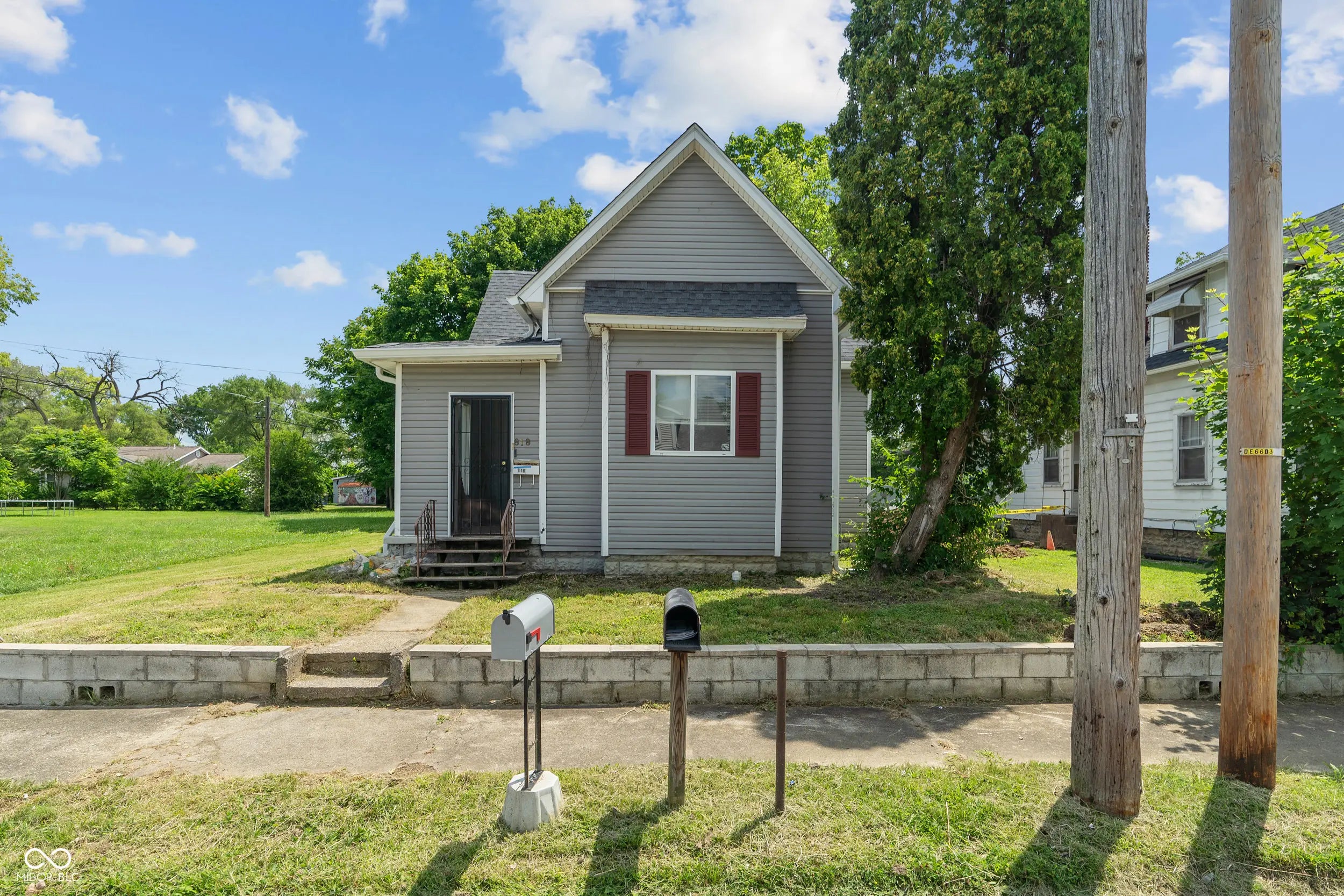 818 S Grant Street, Muncie