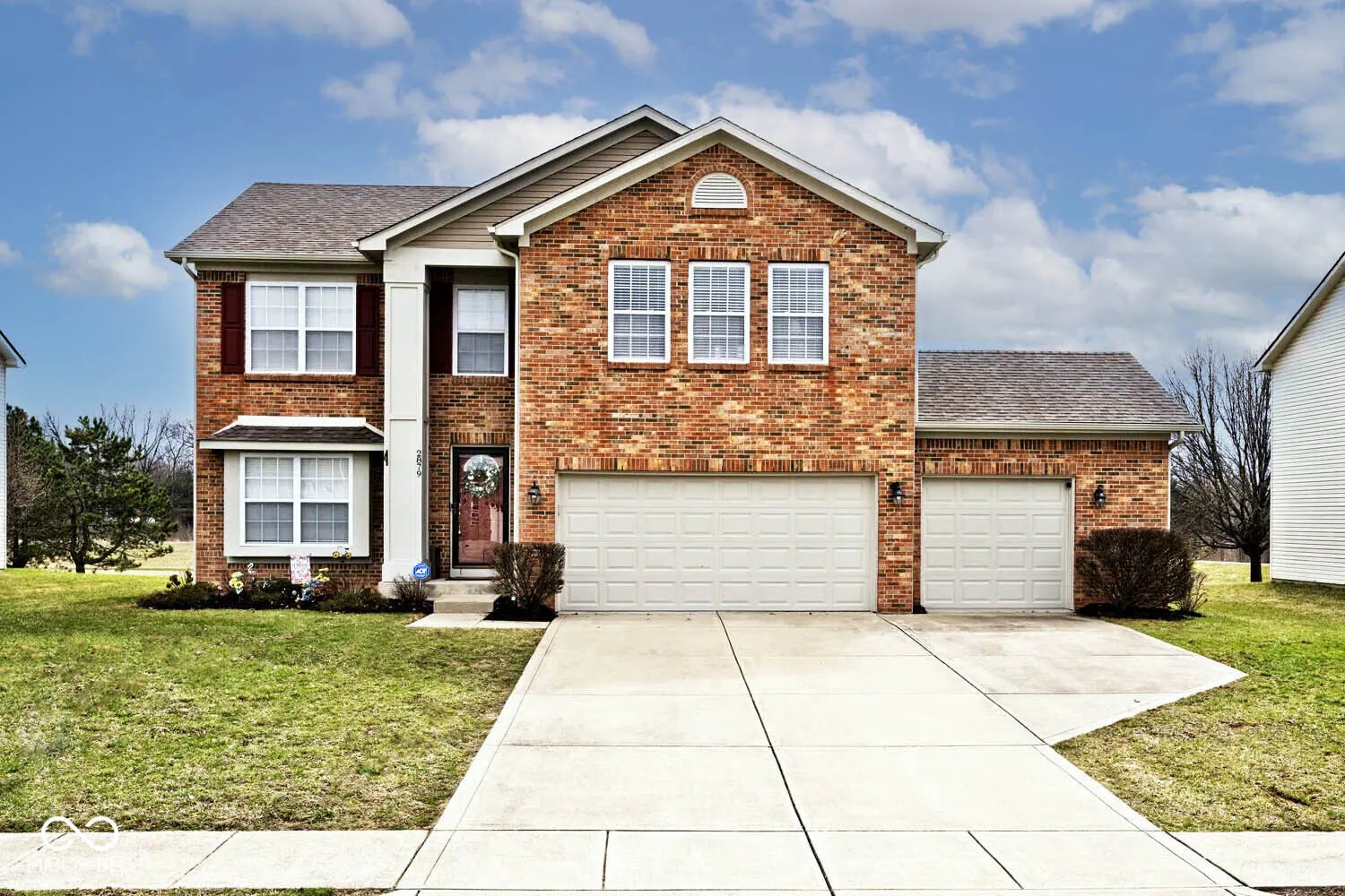 2879 Bluewood Way, Plainfield
