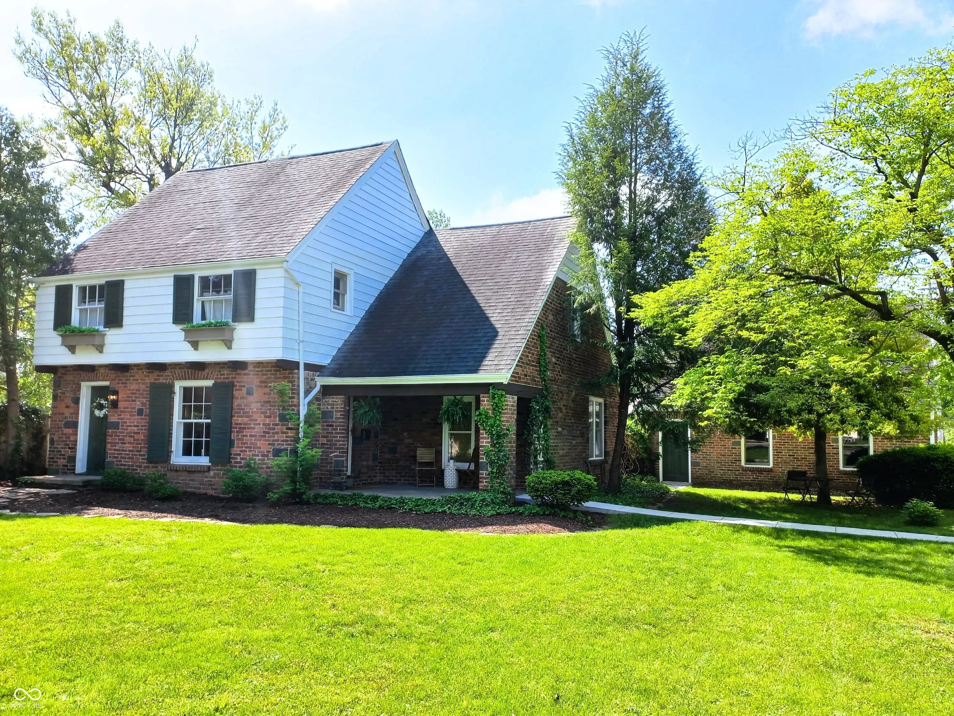 83 W Garfield Avenue, Martinsville
