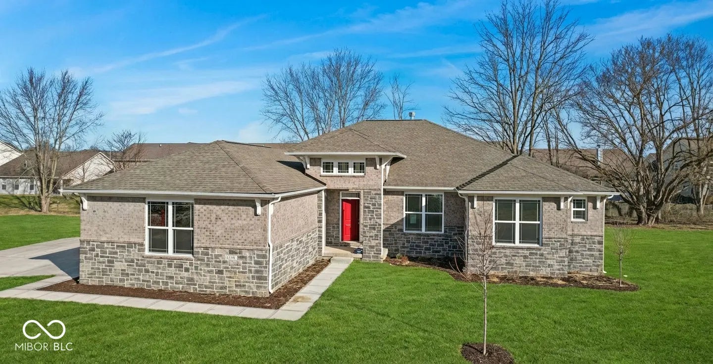 6890 Enclave Drive, McCordsville