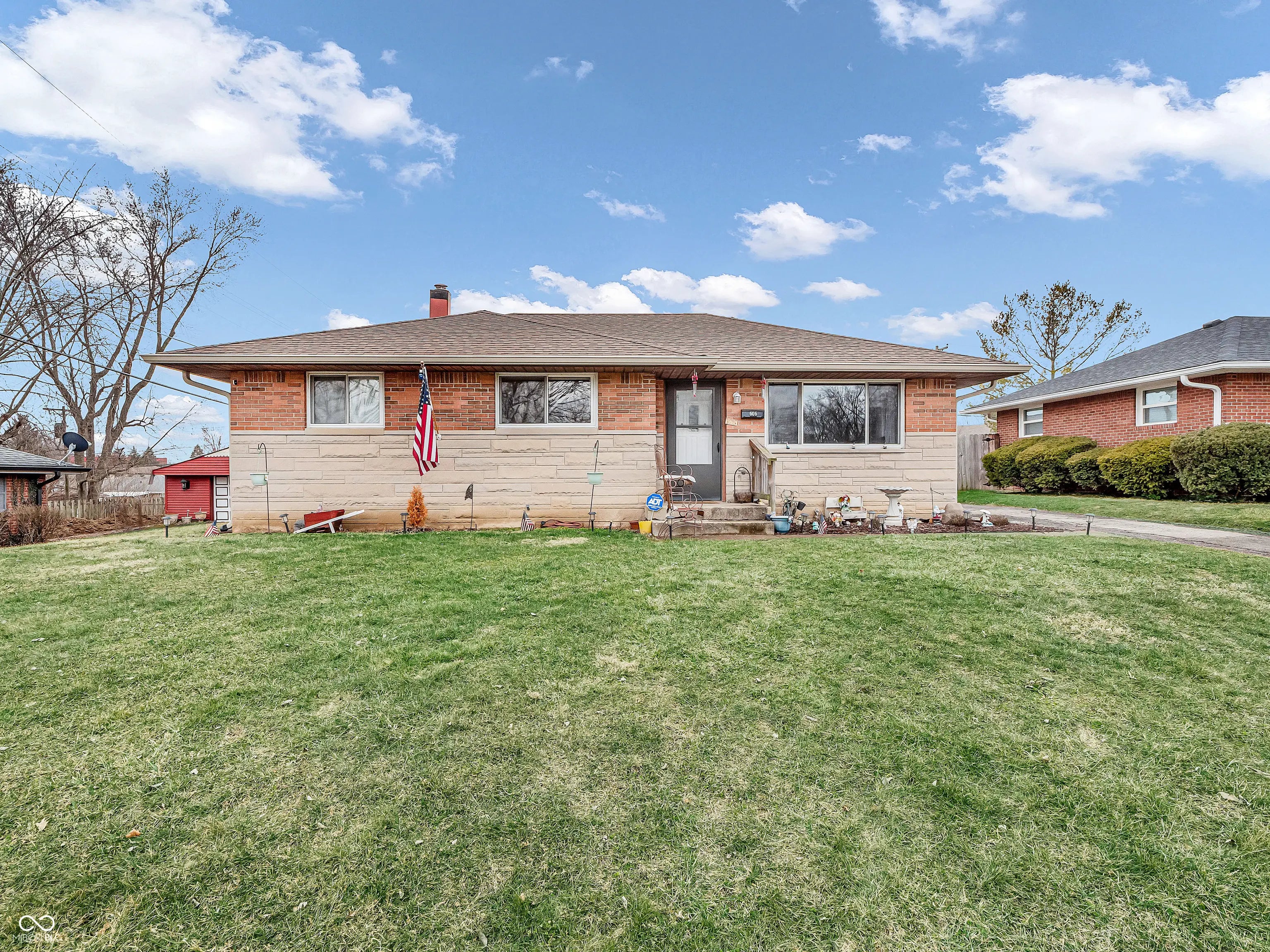 606 Memorial Drive, Beech Grove