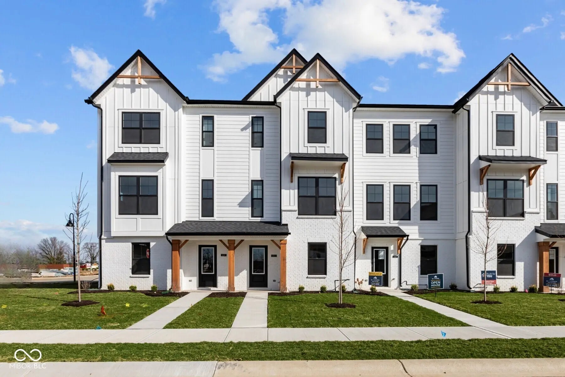 4150 Douro Trail, Westfield