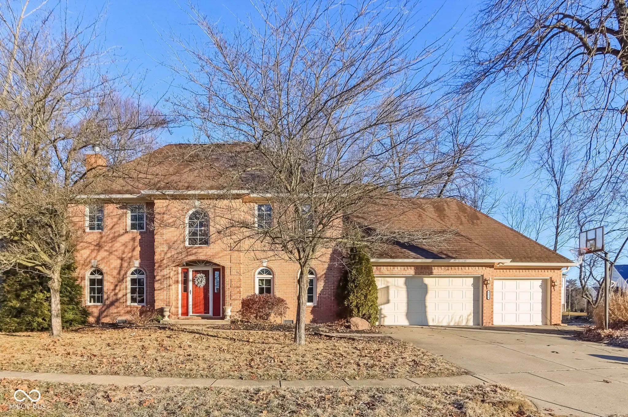 6878 Black Oak East Court, Avon