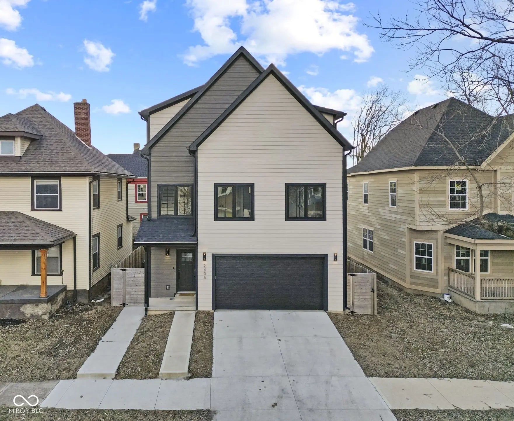 2406 Carrollton Avenue, Indianapolis