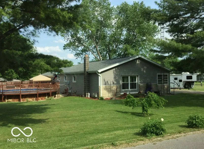 991 W Clarks Lane, Rushville