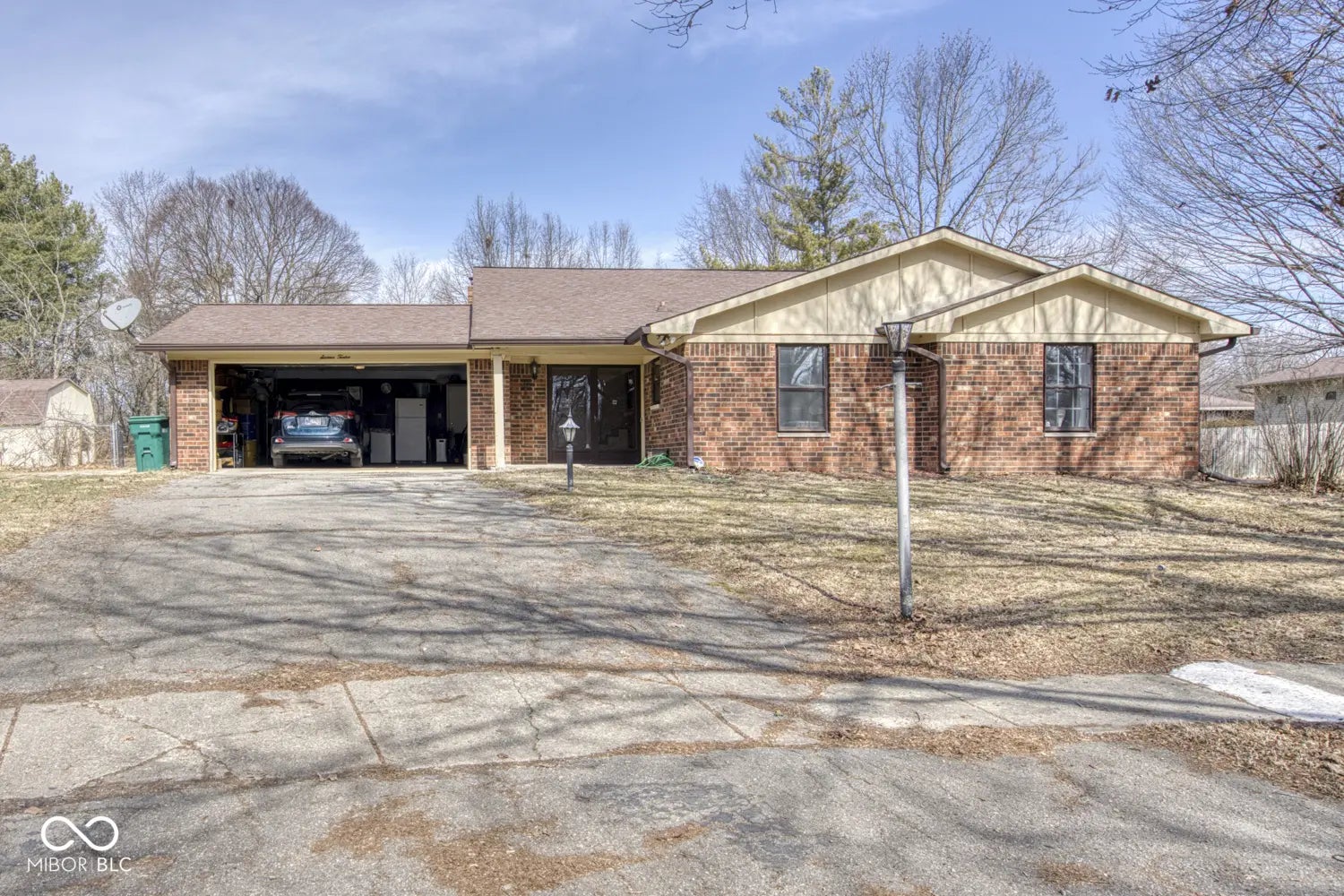 1612 Westbay Court, Indianapolis
