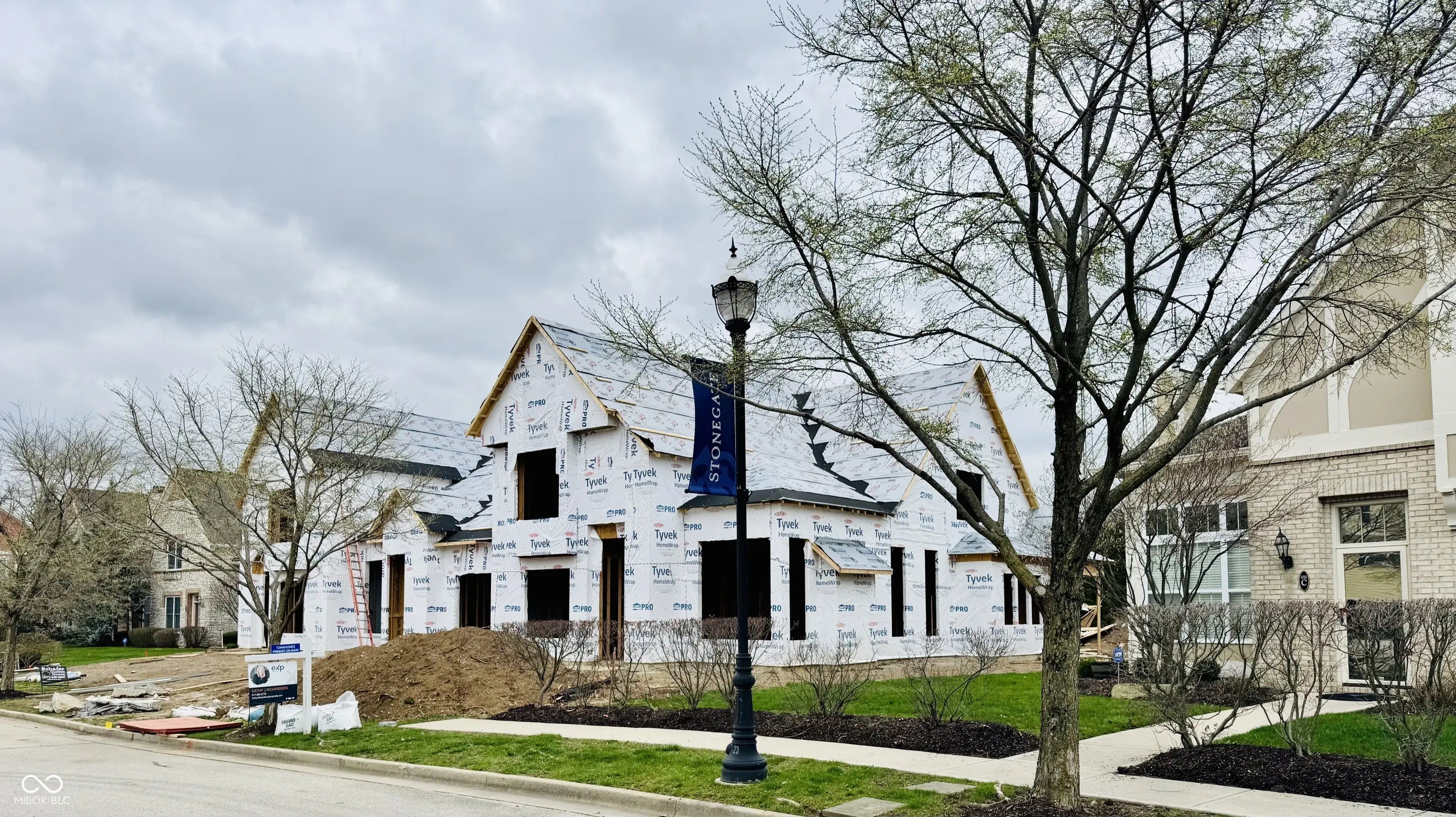 Photo of 6673 Beekman Place Ste A Zionsville, IN 46077