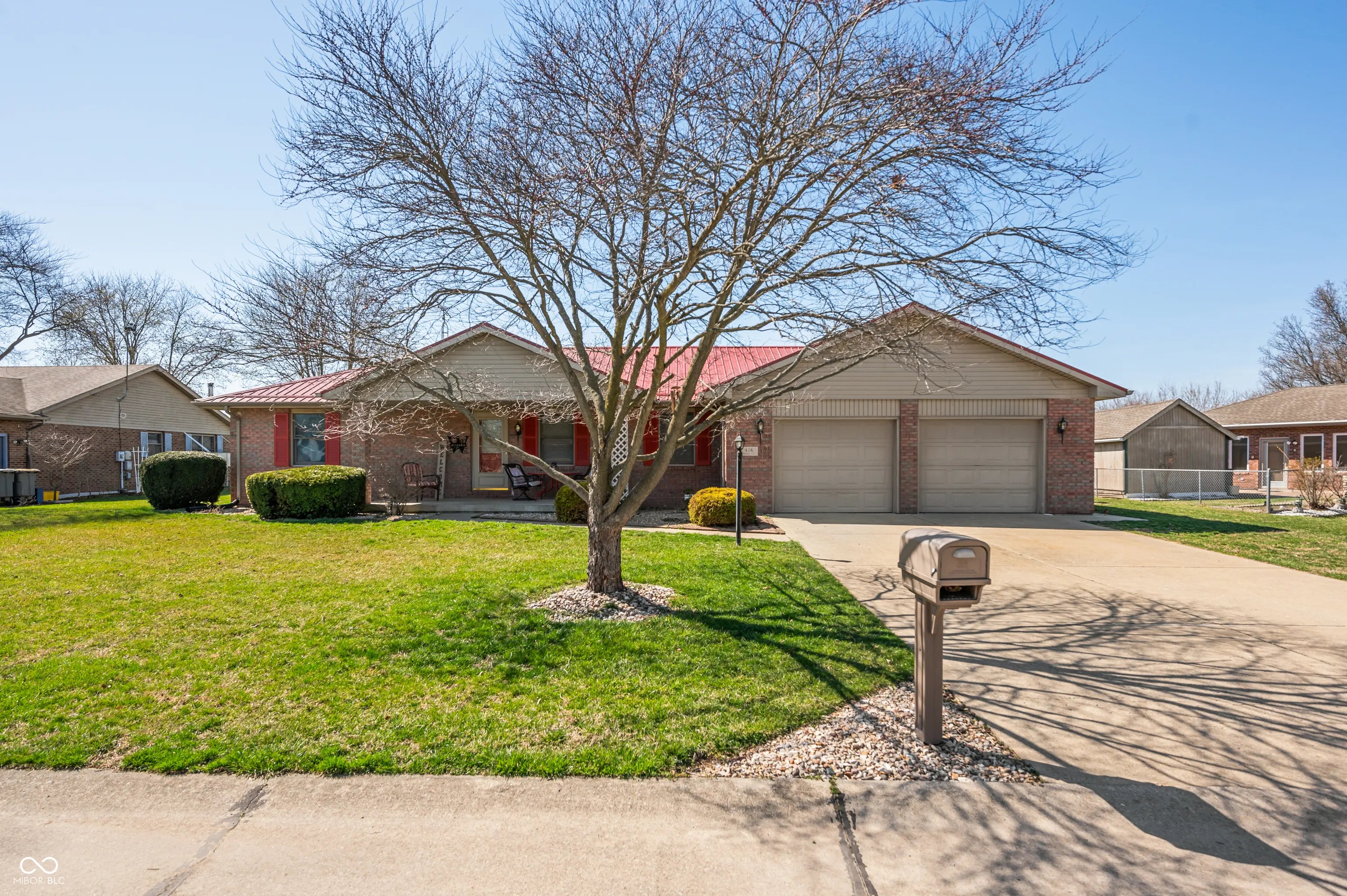 416 Hedge Court W, Seymour