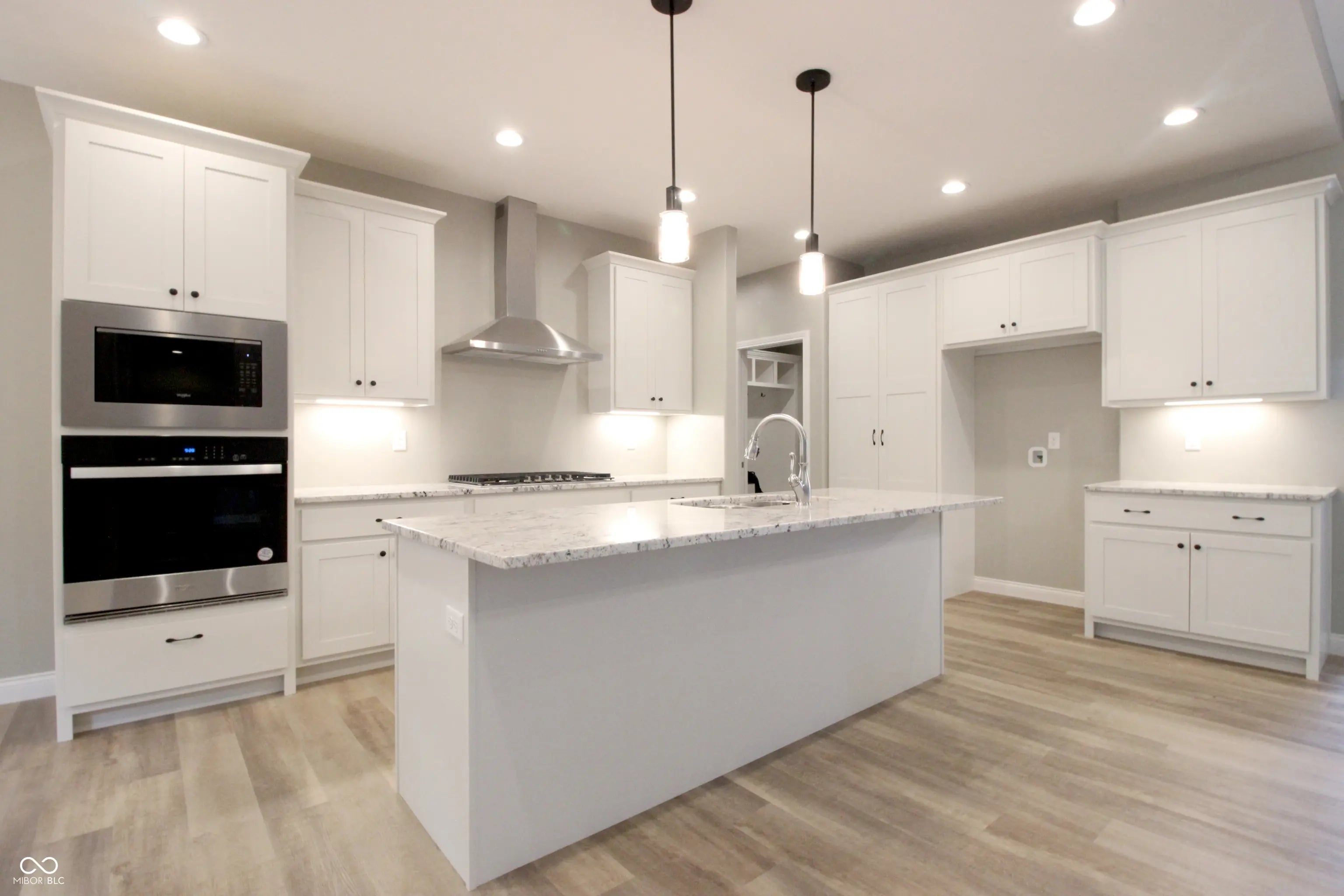 3604 Maple Ridge Drive MLS 22025006 Maple Ridge photo 1