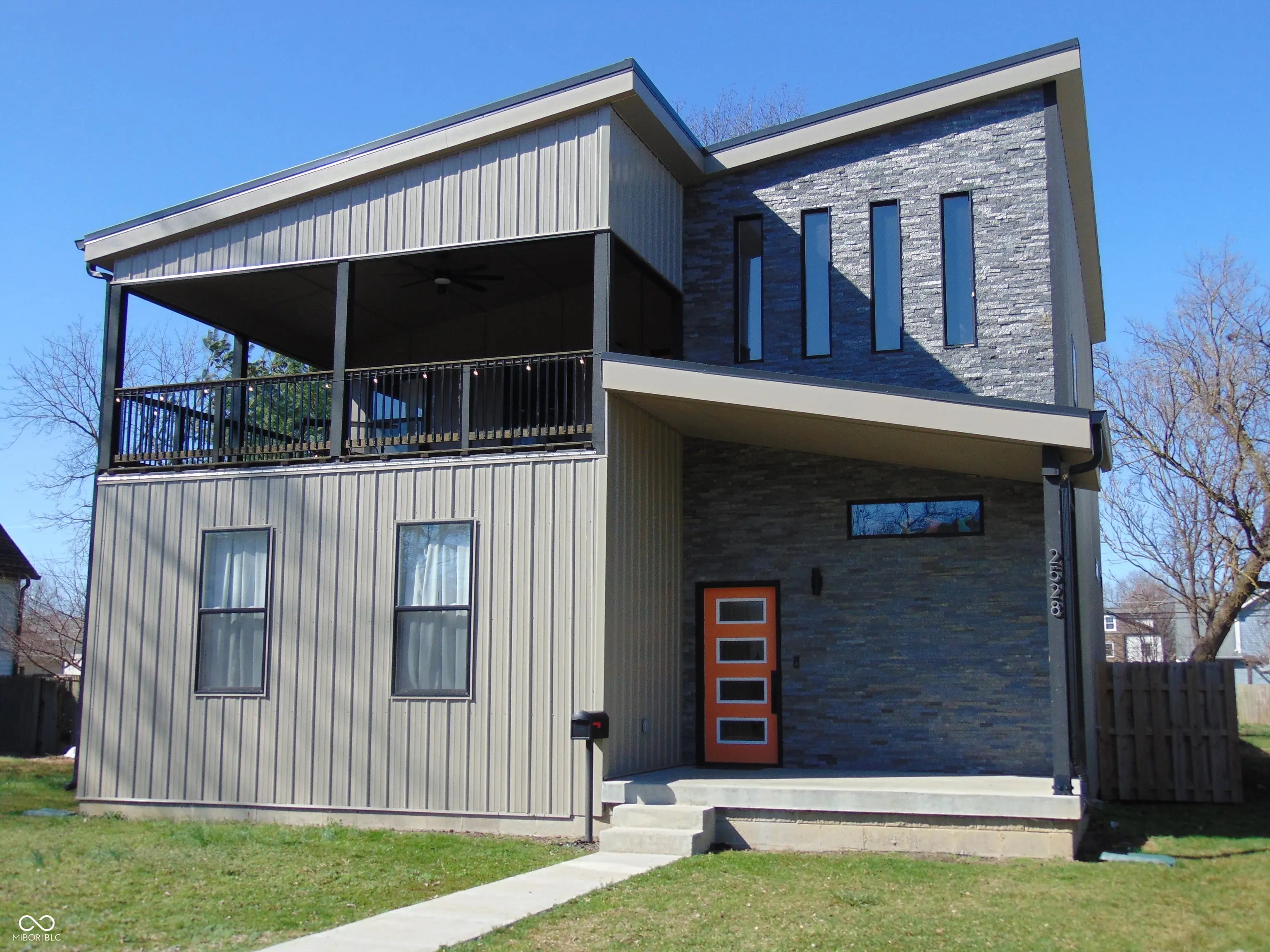 2528 Carrollton Avenue, Indianapolis