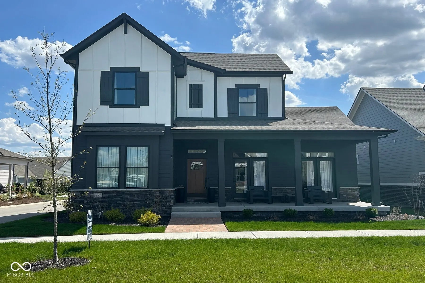 1225 Amberley Way, Westfield