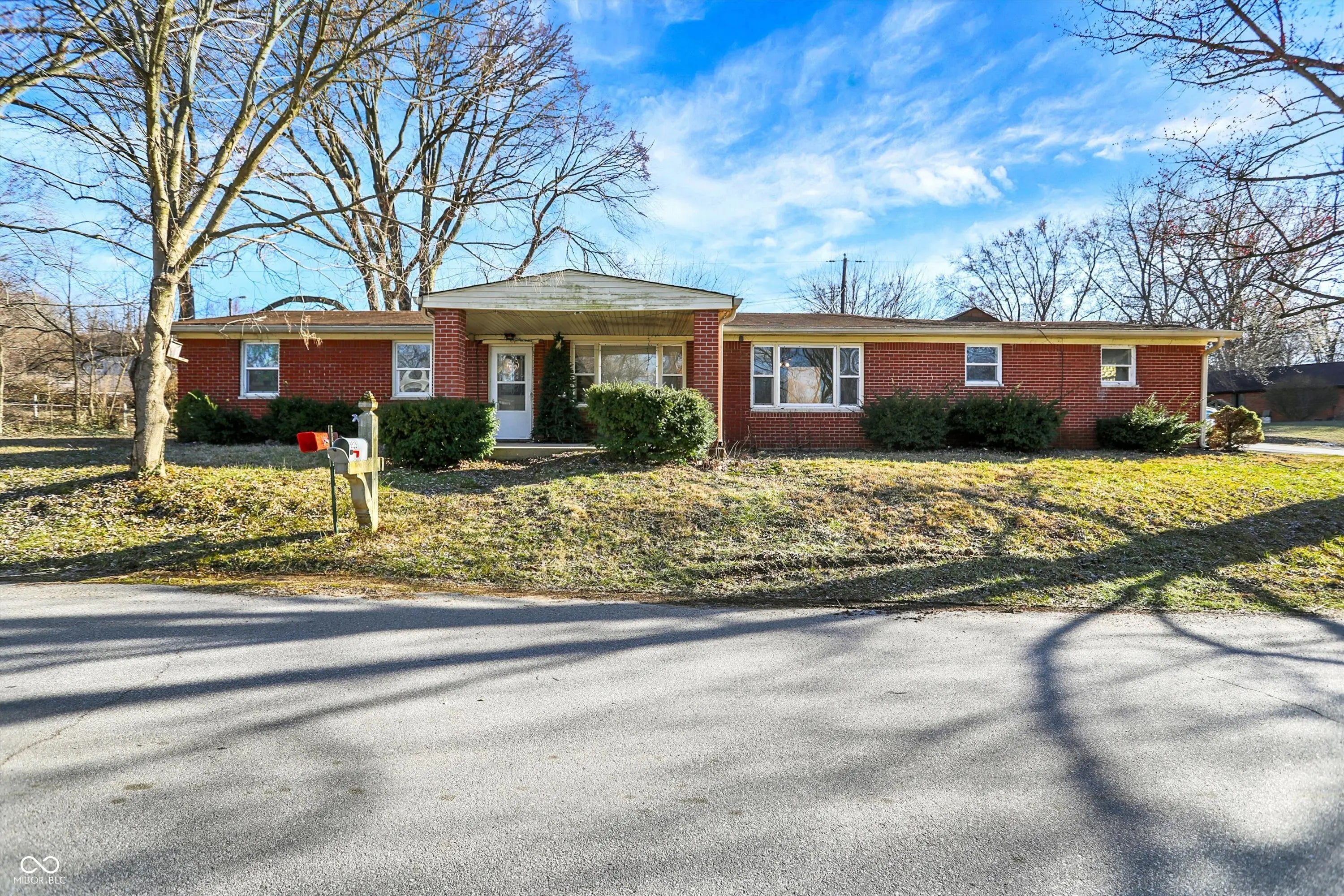 8525 Edith Street, Martinsville