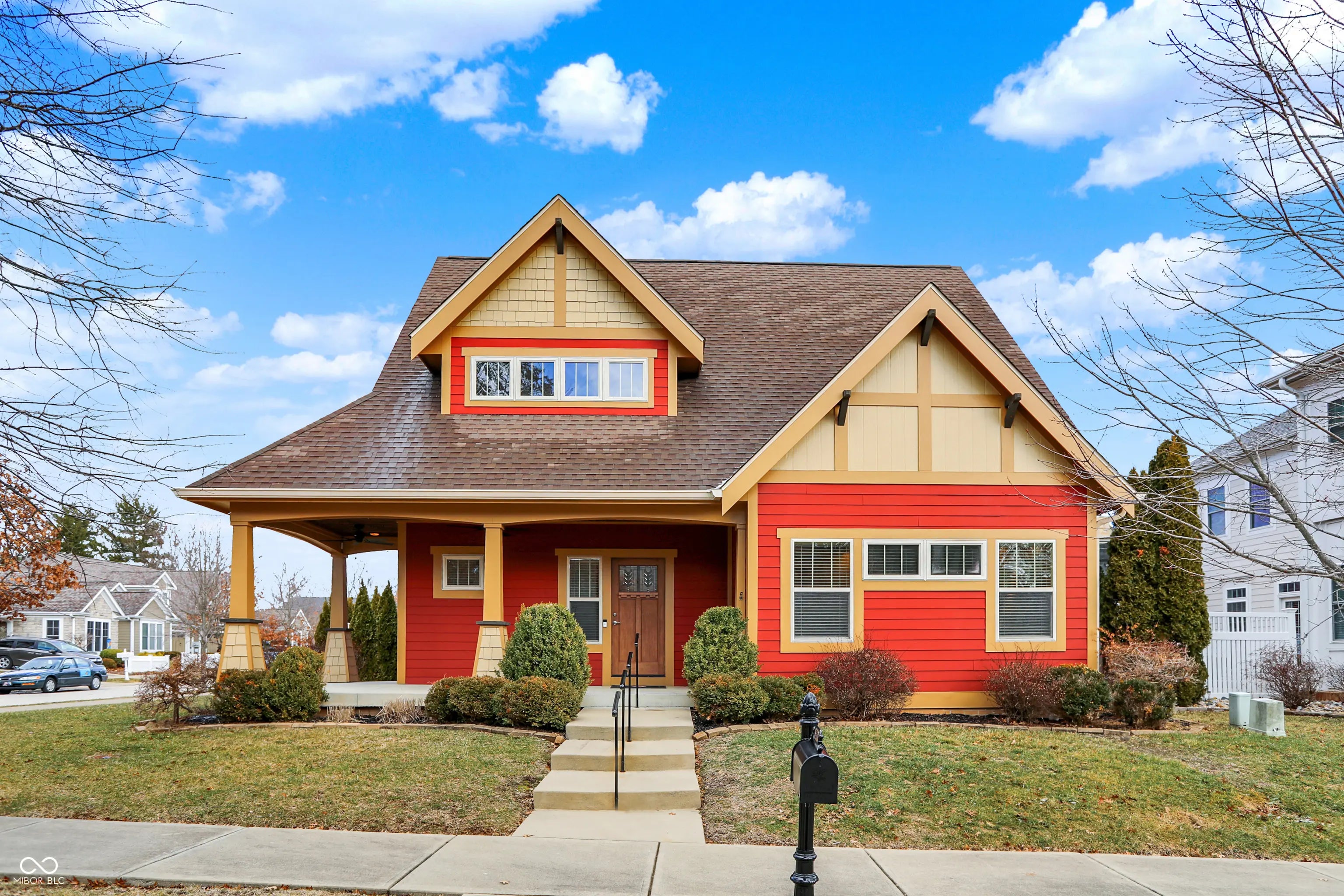 2501 E Nora Hill Drive, Bloomington
