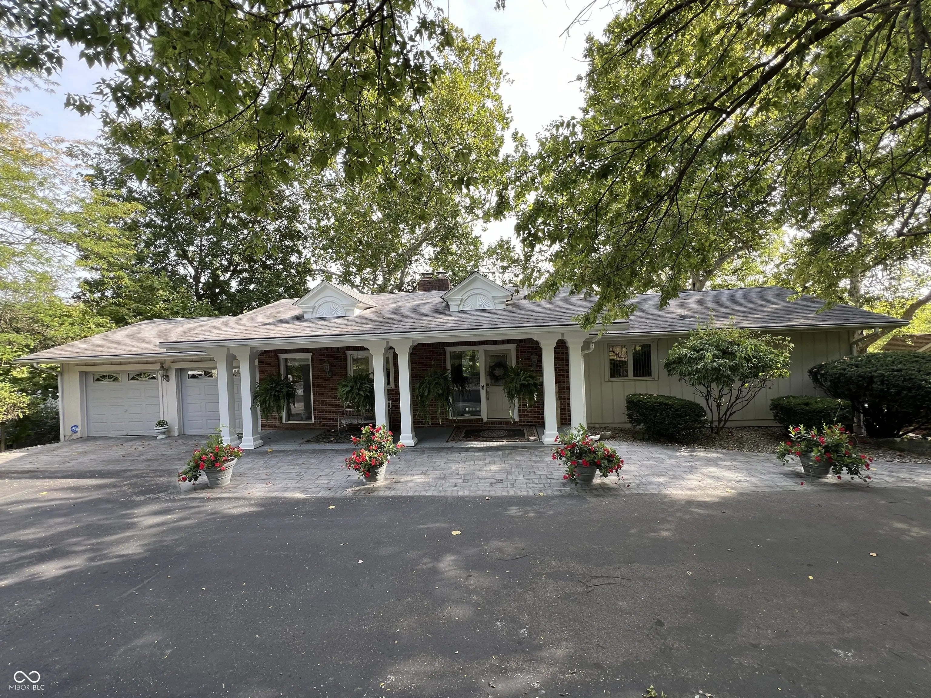 1020 W Riverview Drive, Anderson