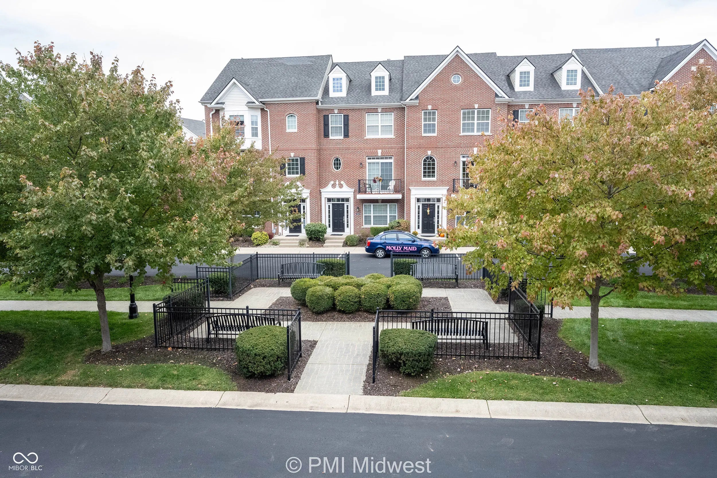 1033 3rd Avenue Nw, Carmel