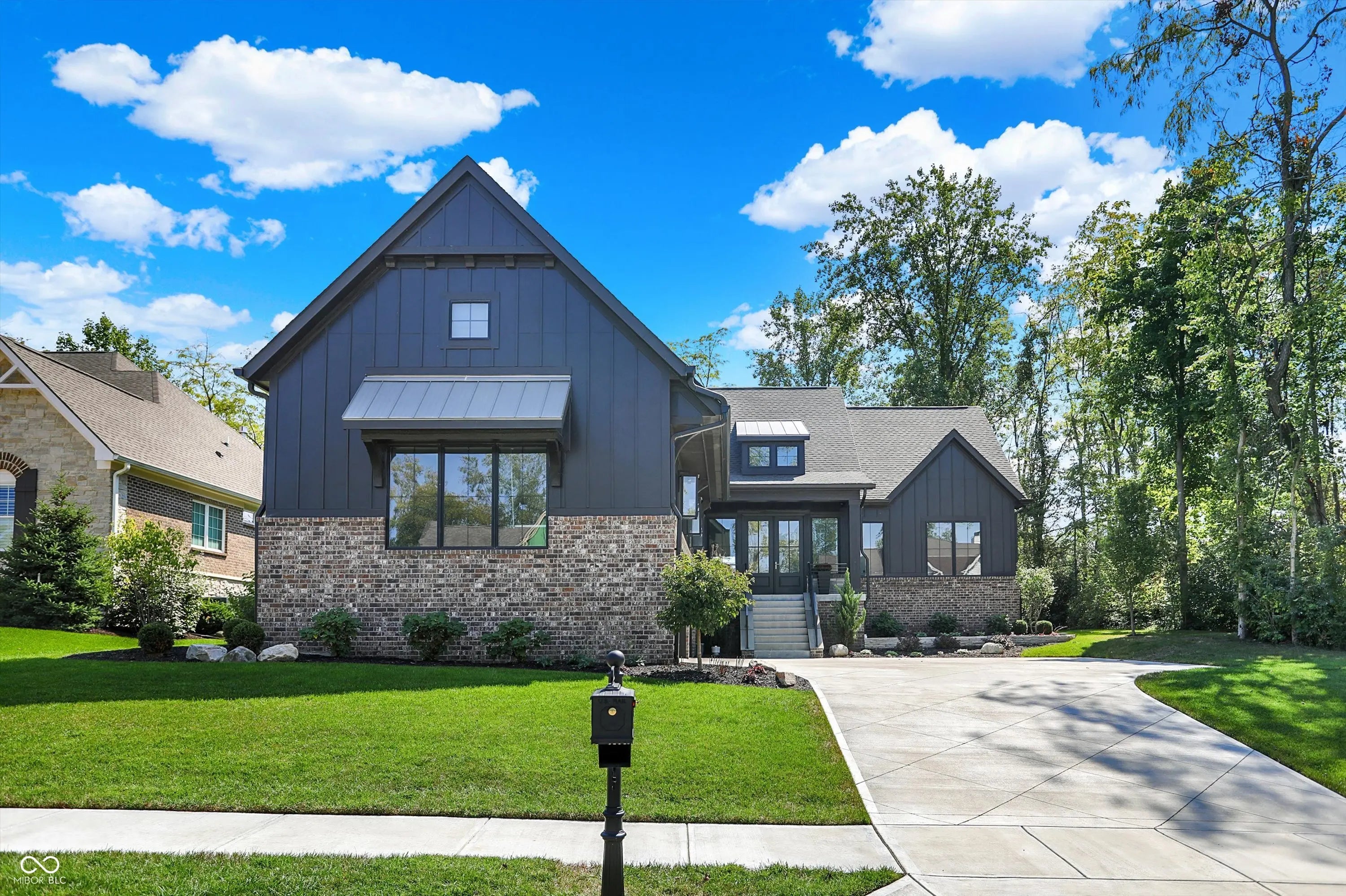 907 Oak Terrace Road, Westfield