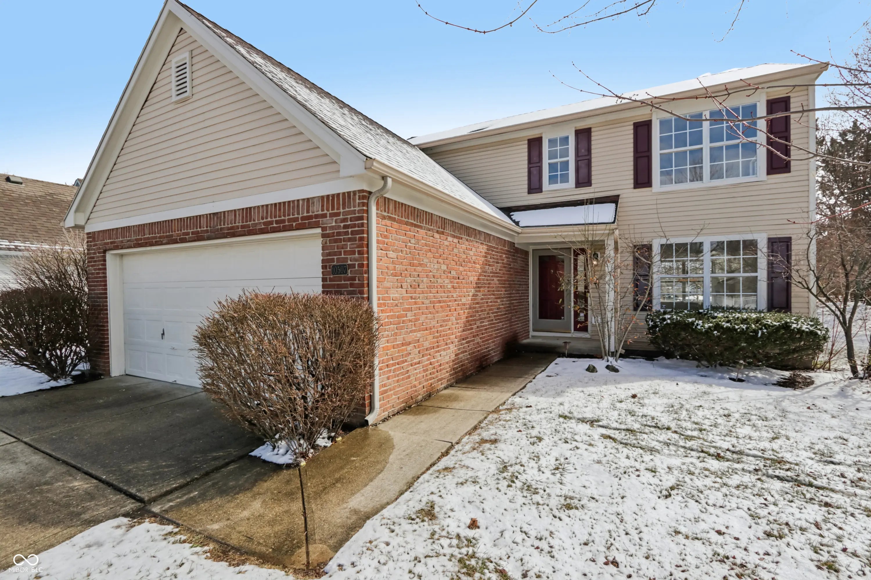 10507 Pineview Circle, Fishers