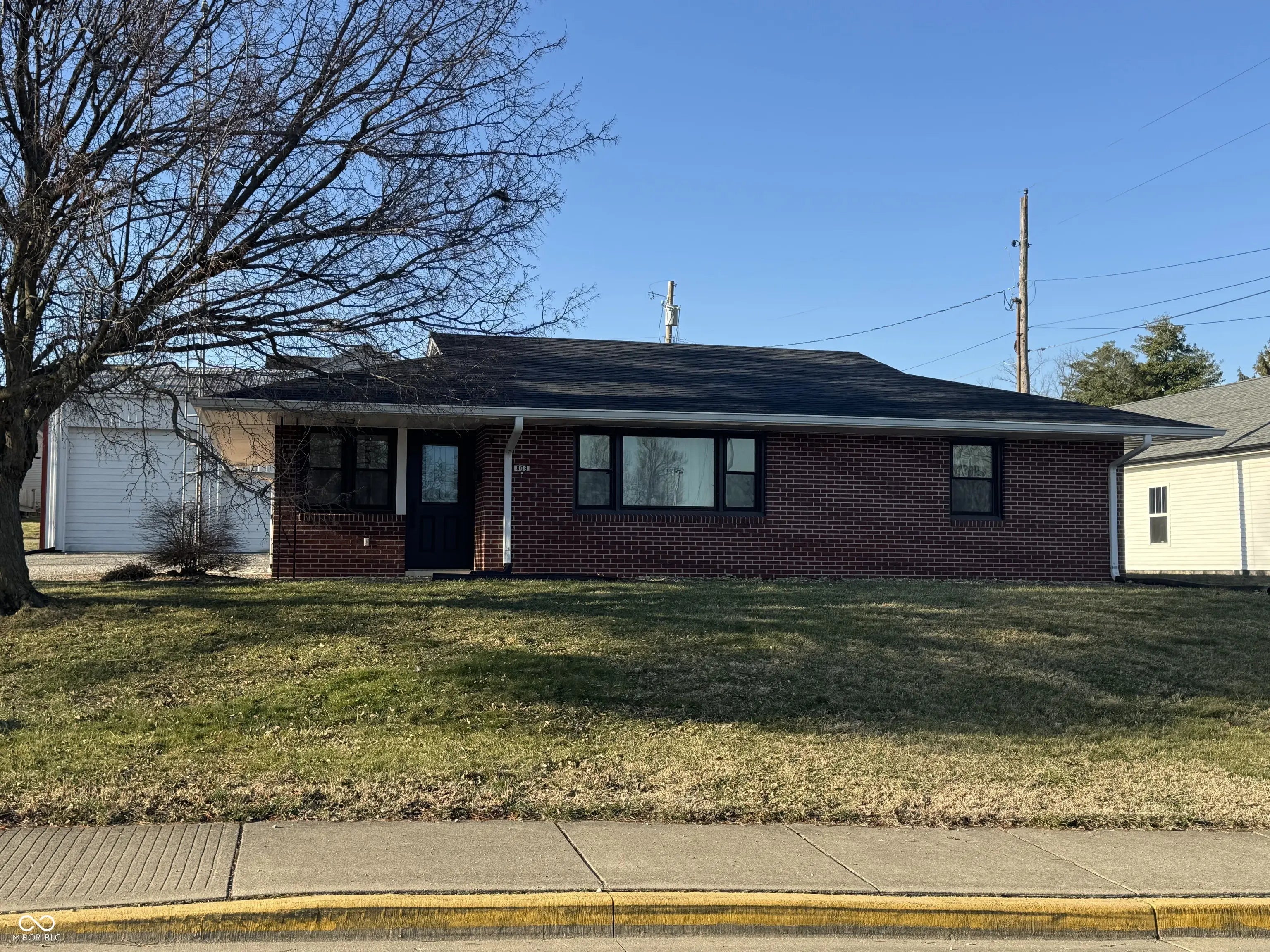 Photo of 808 W Bridge Street Brownstown, IN 47220