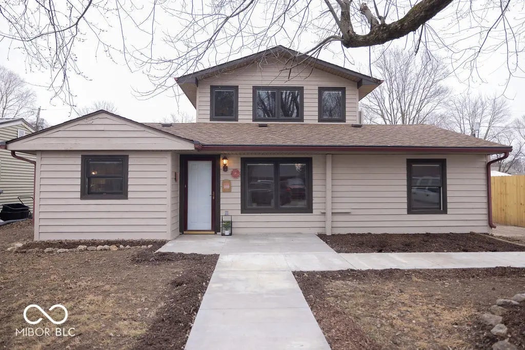 Photo of 1612 S Lindell Drive Yorktown, IN 47396