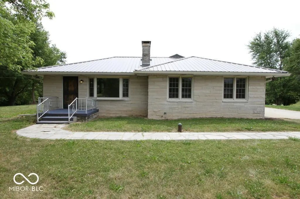 Photo of 10620 N 300 E Morristown, IN 46161