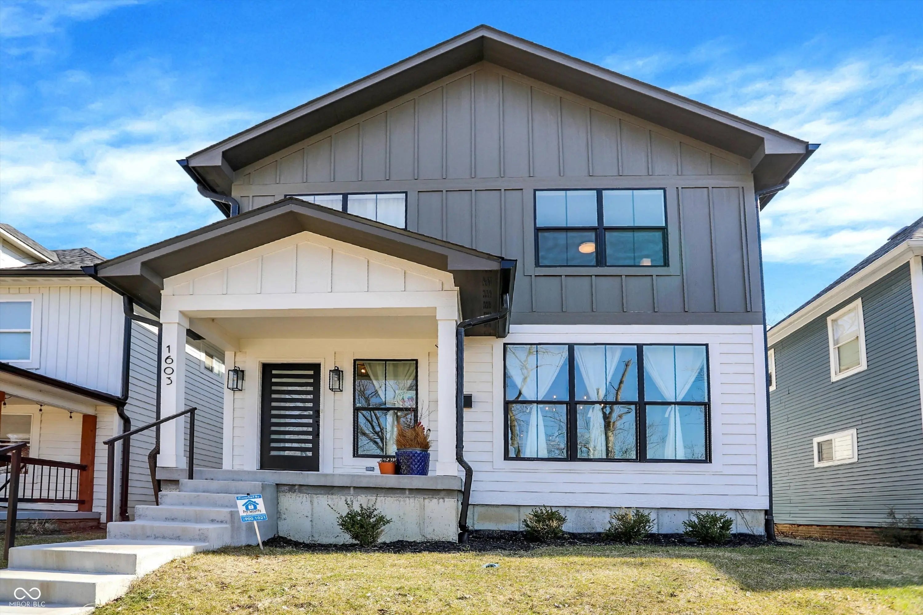 Photo of 1603 Nowland Avenue Indianapolis, IN 46201