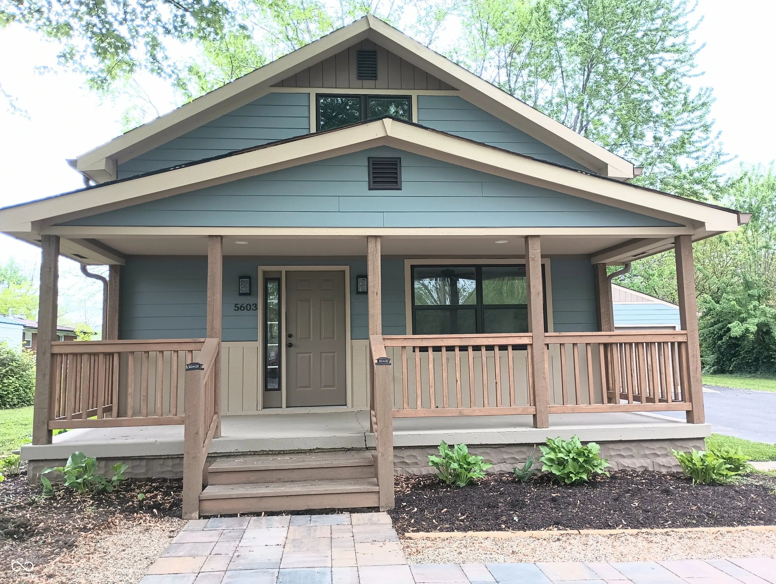 5603 S Randolph Street, Indianapolis