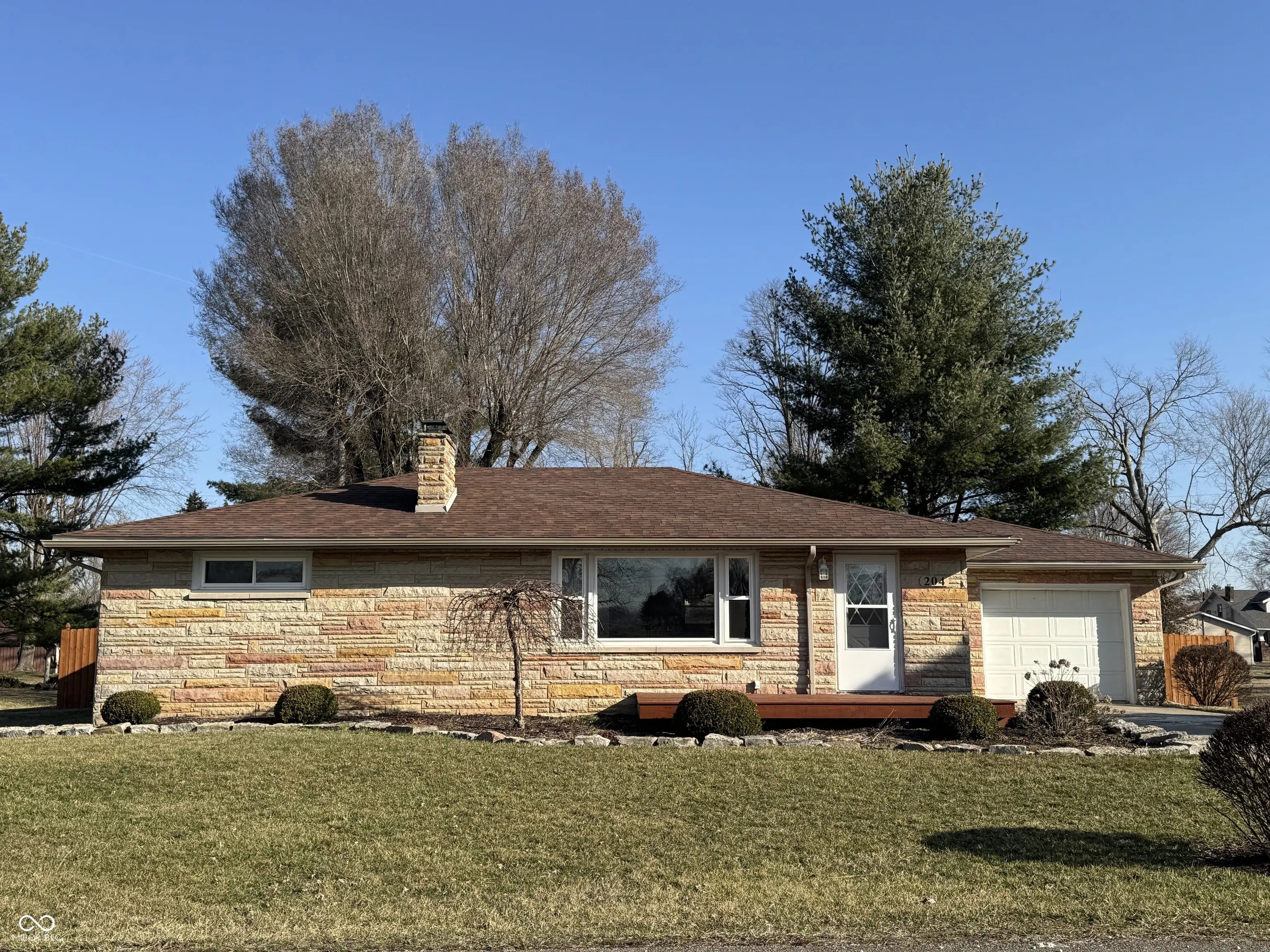 204 W Pullman Street, Waldron